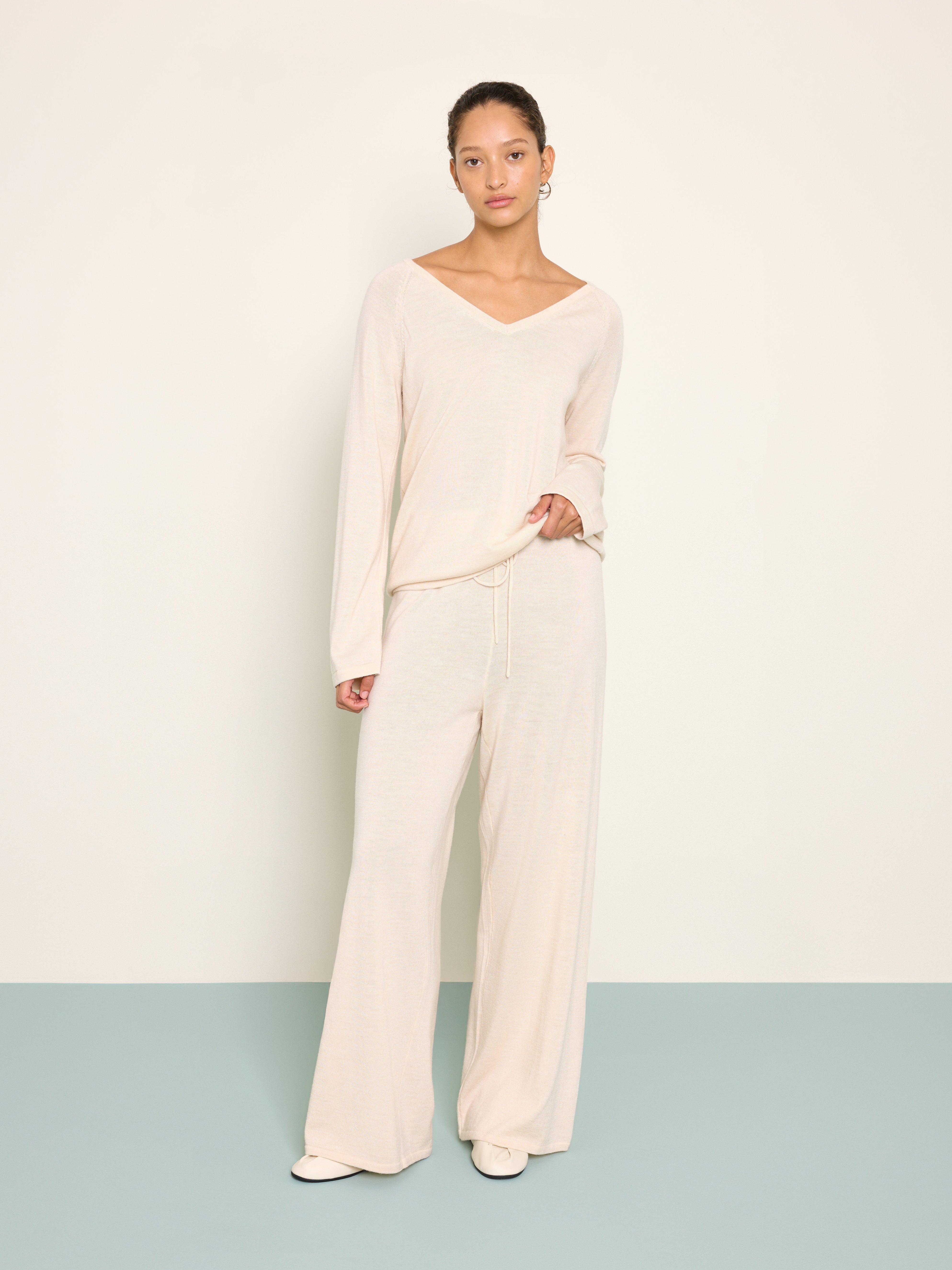 Trousers - Womens Wear - Beige