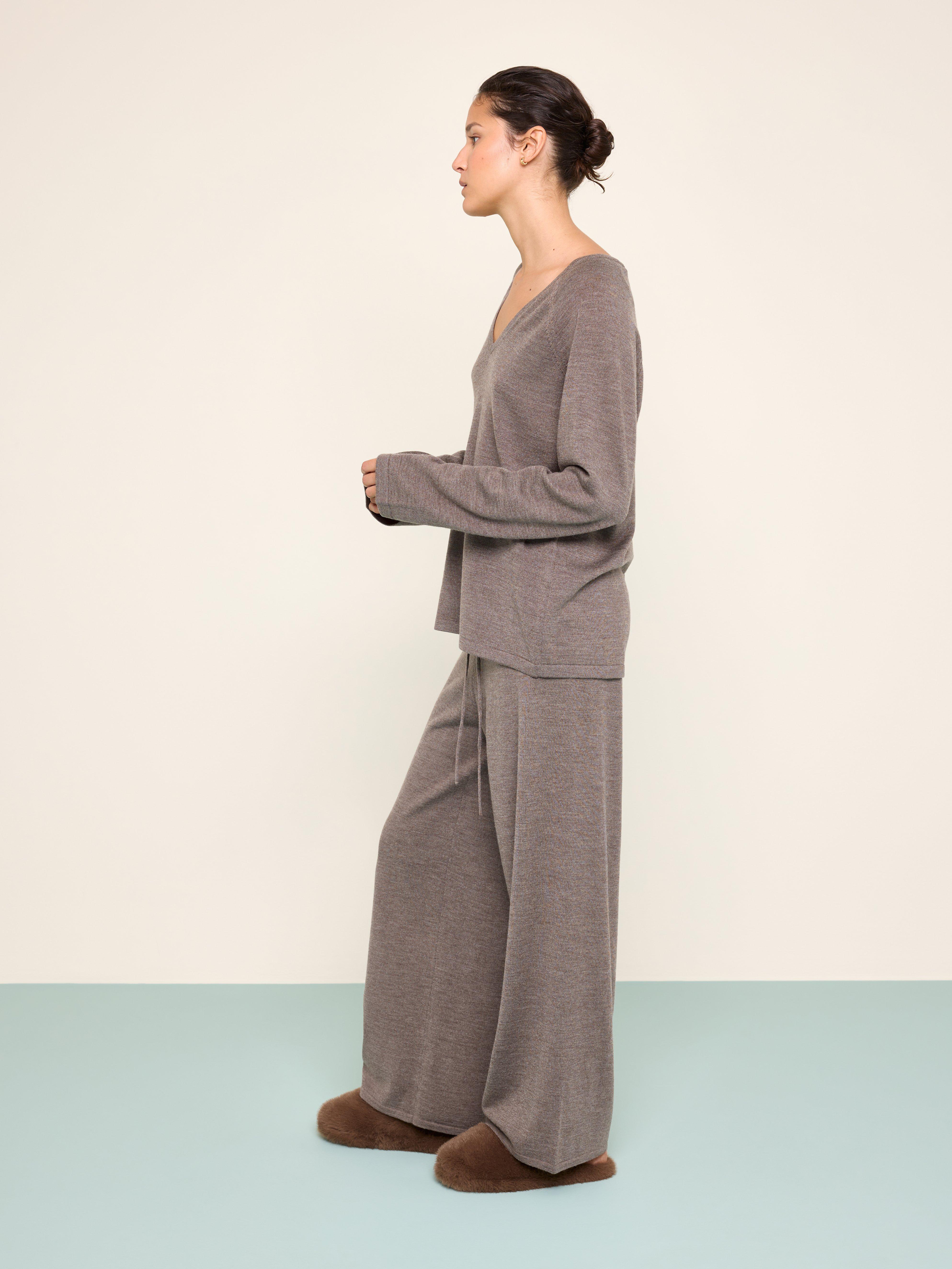 Trousers - Womens Wear - Brown