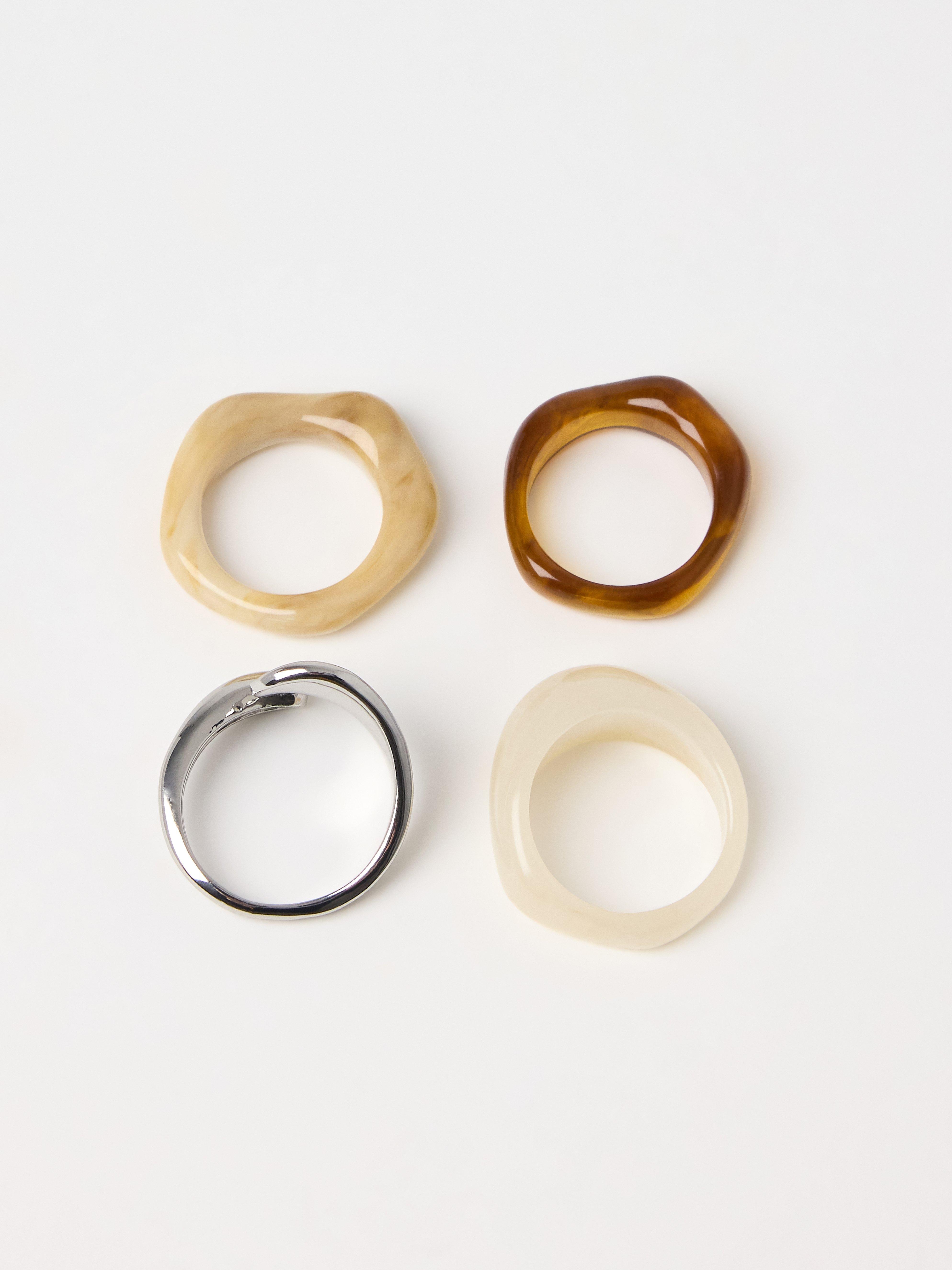 Ring -  - Metallics