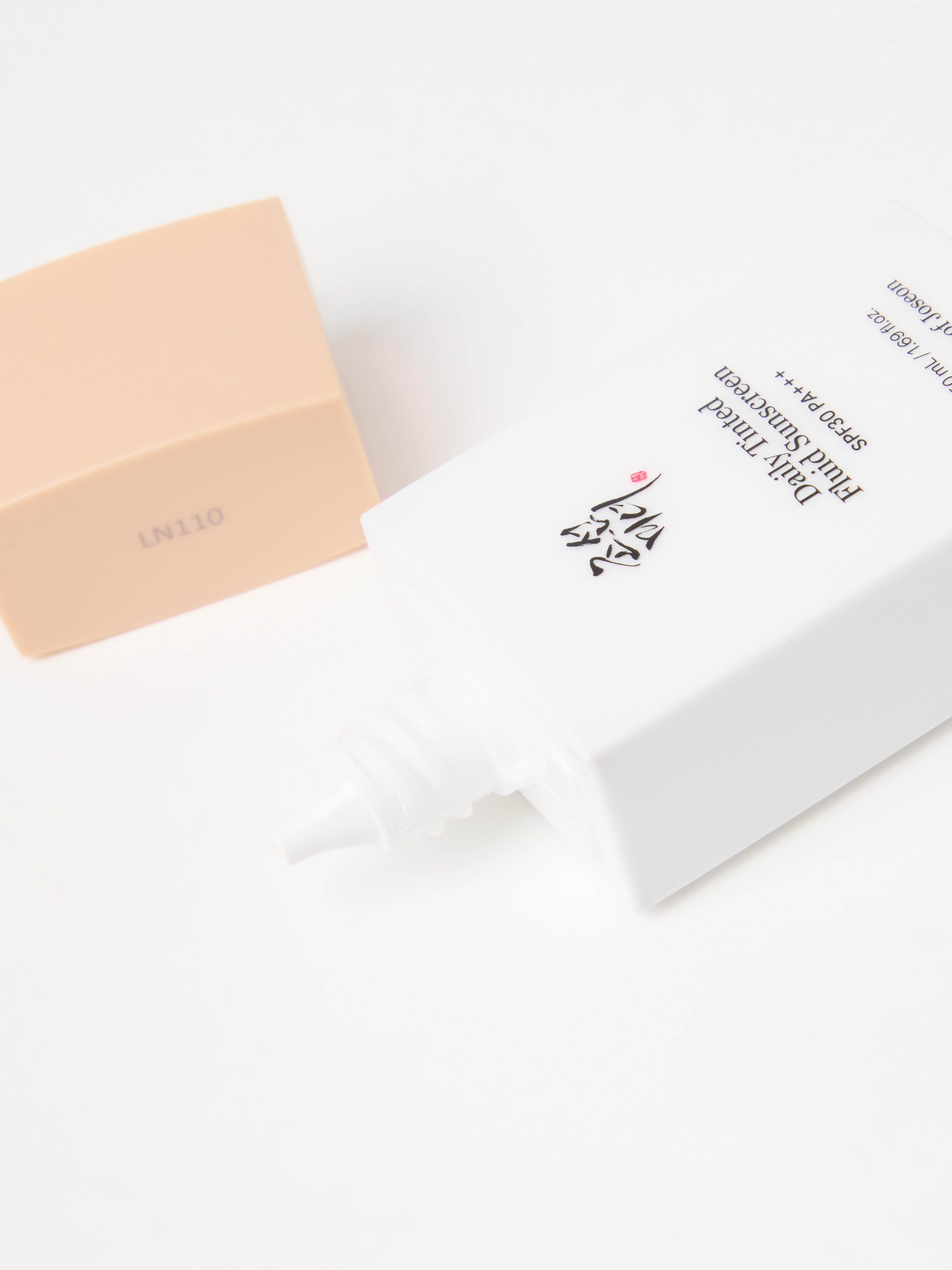 Solskyddsfaktor för ansiktet - Kosmetik - Blank