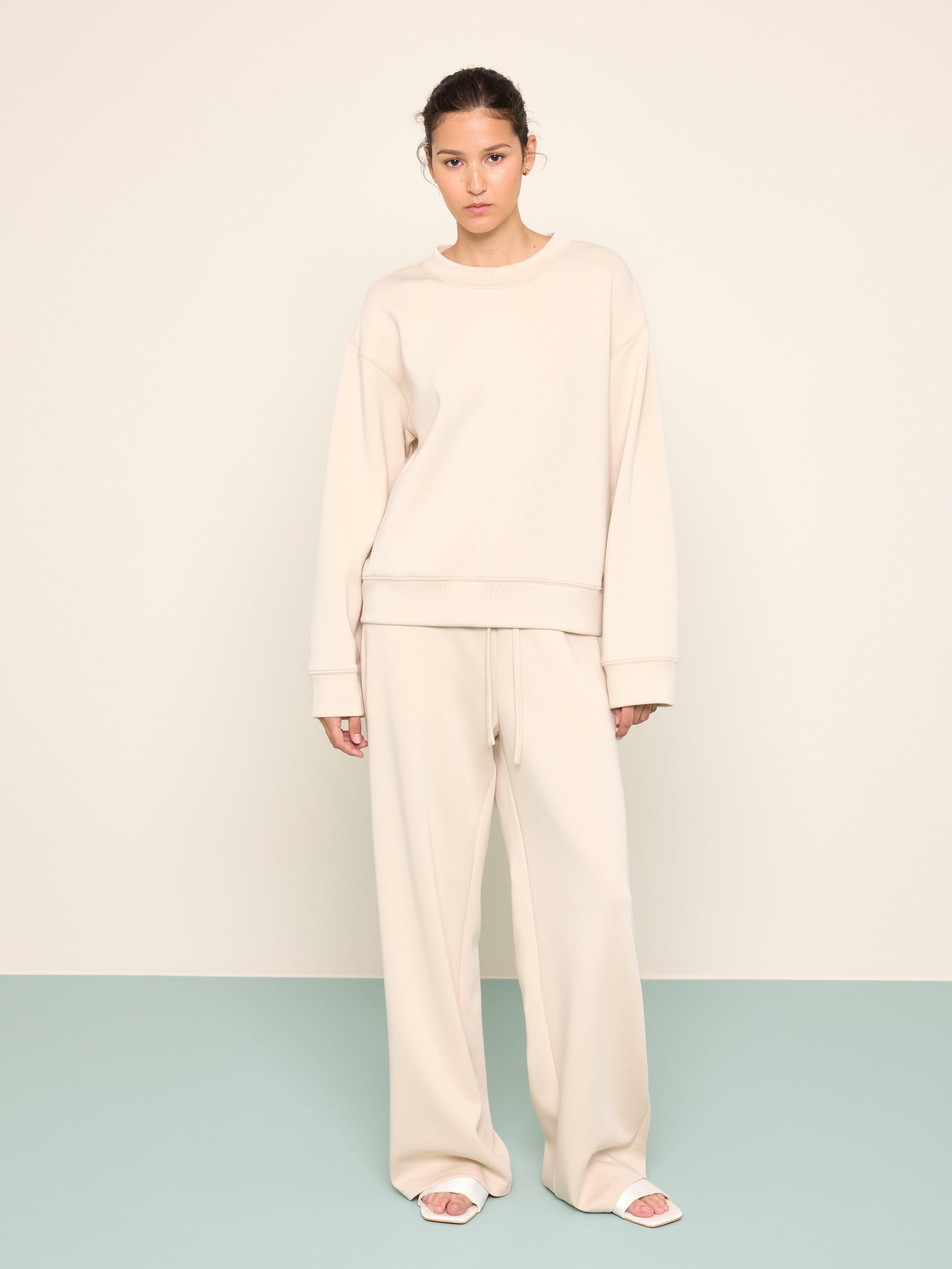 Sweatshirt - Womens Wear - Beige