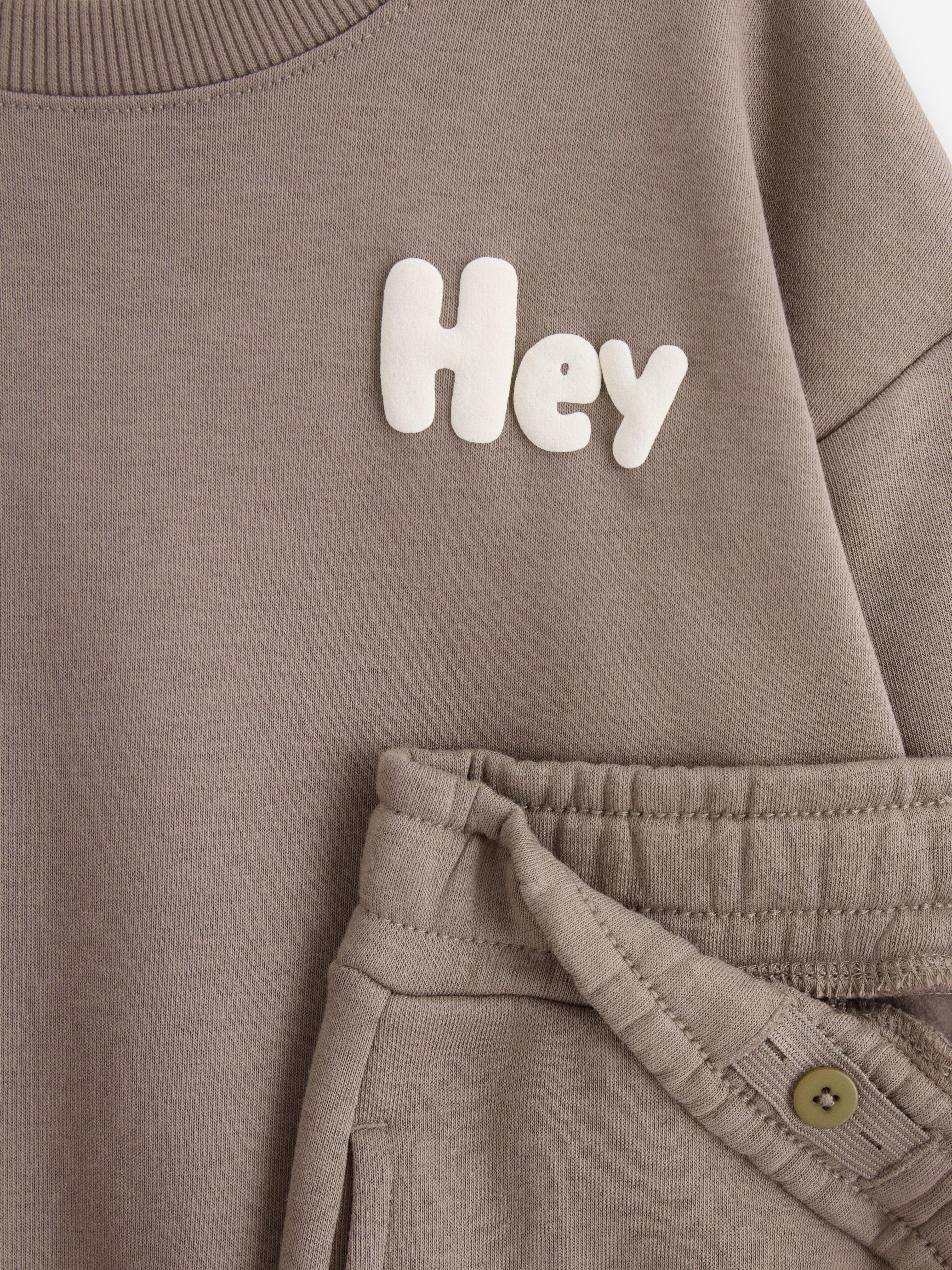 Set - Barn - Khaki