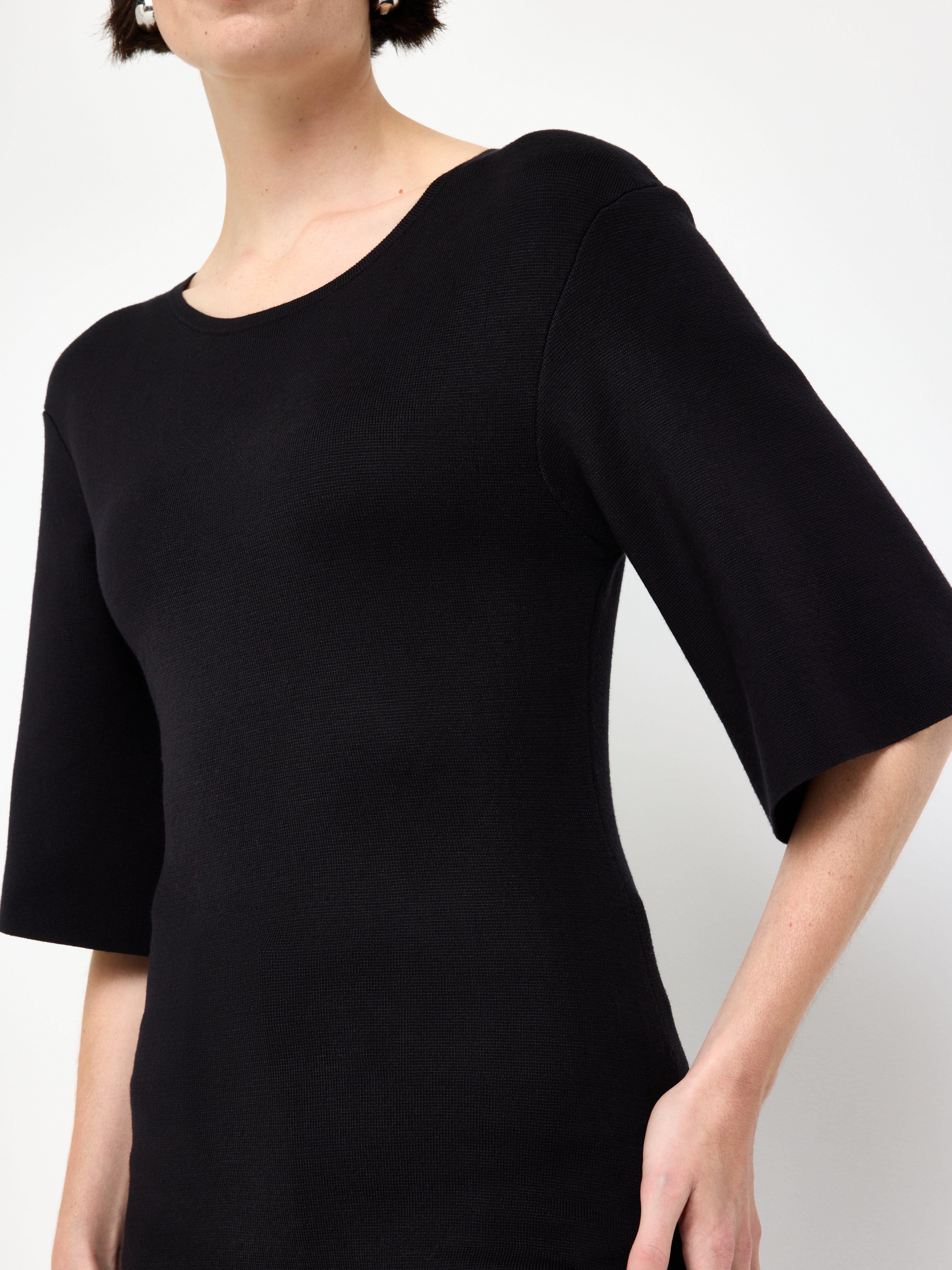 Sweater - Womens Wear - Black