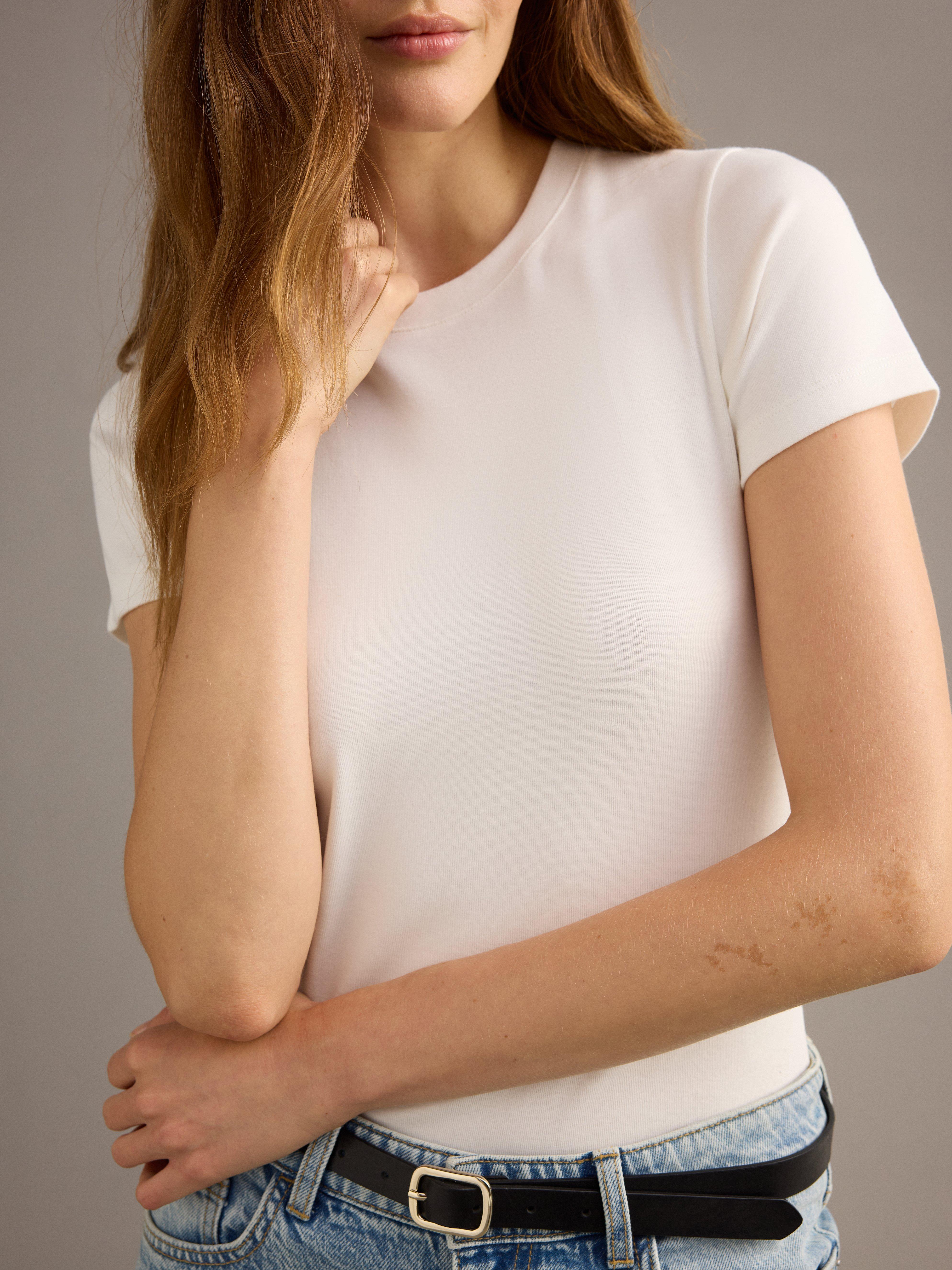 T-shirt - Womens Wear - White