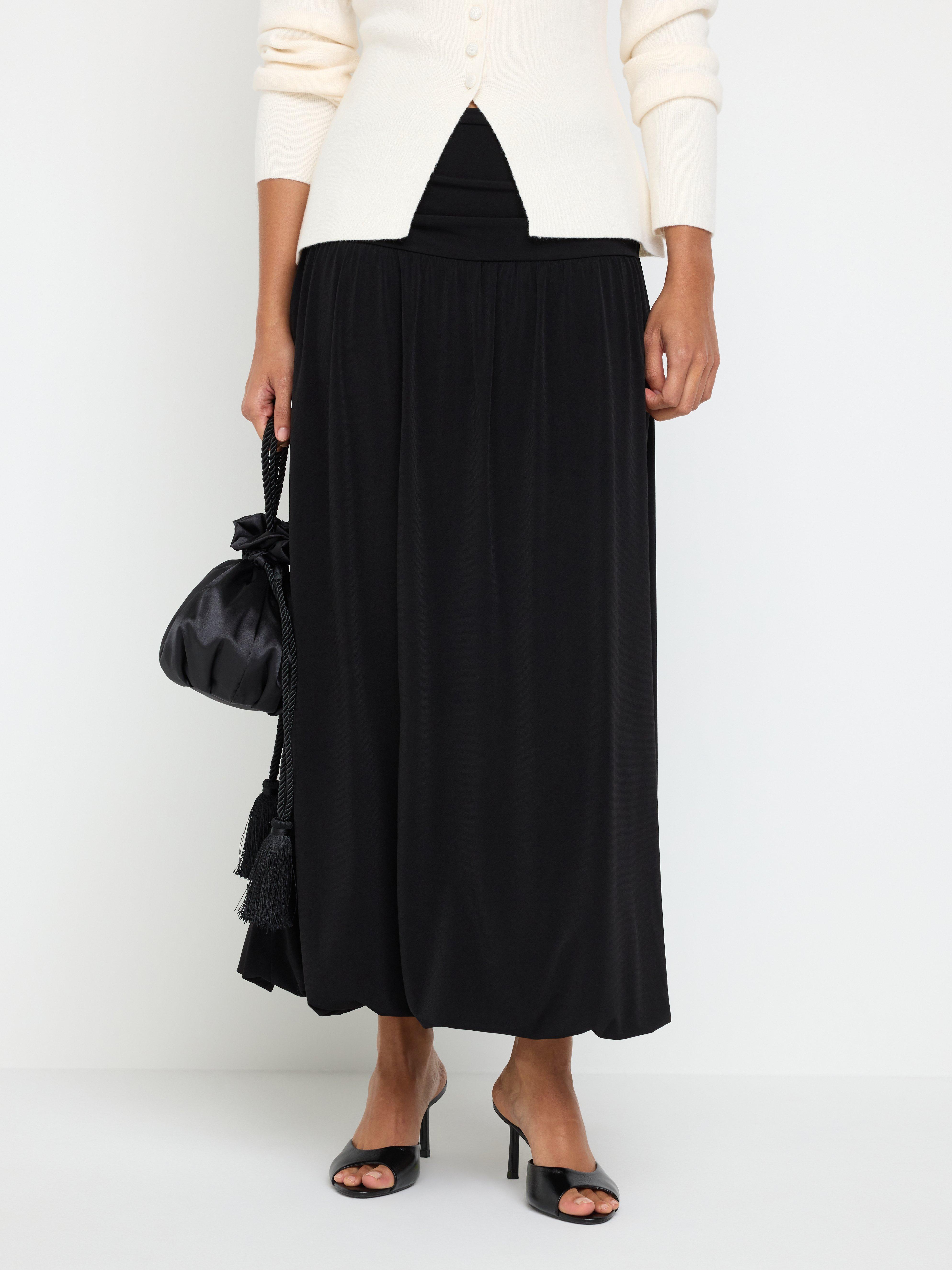 Sukňa - Ženy - Čierna