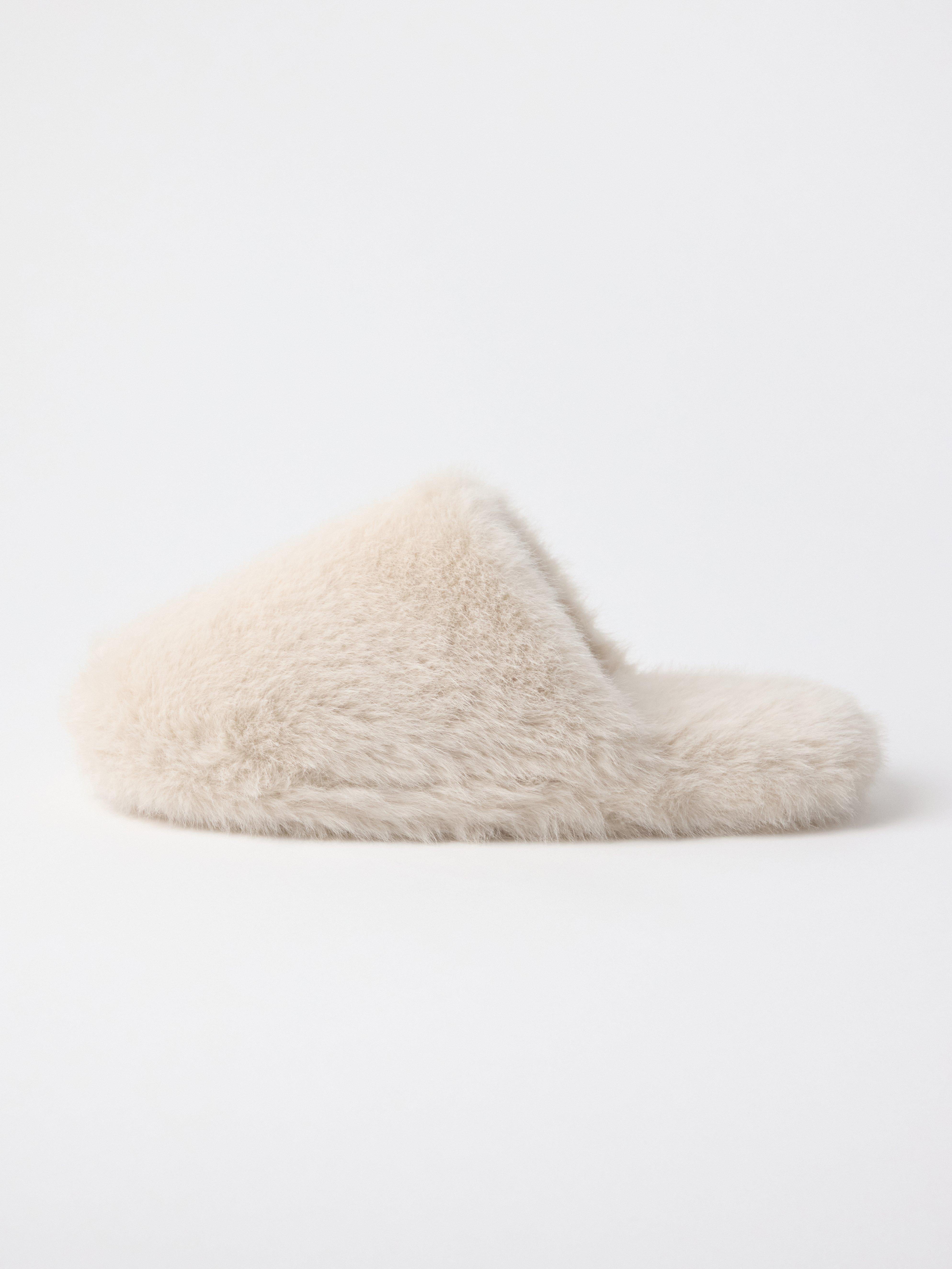 Slippers - Womens Wear - White