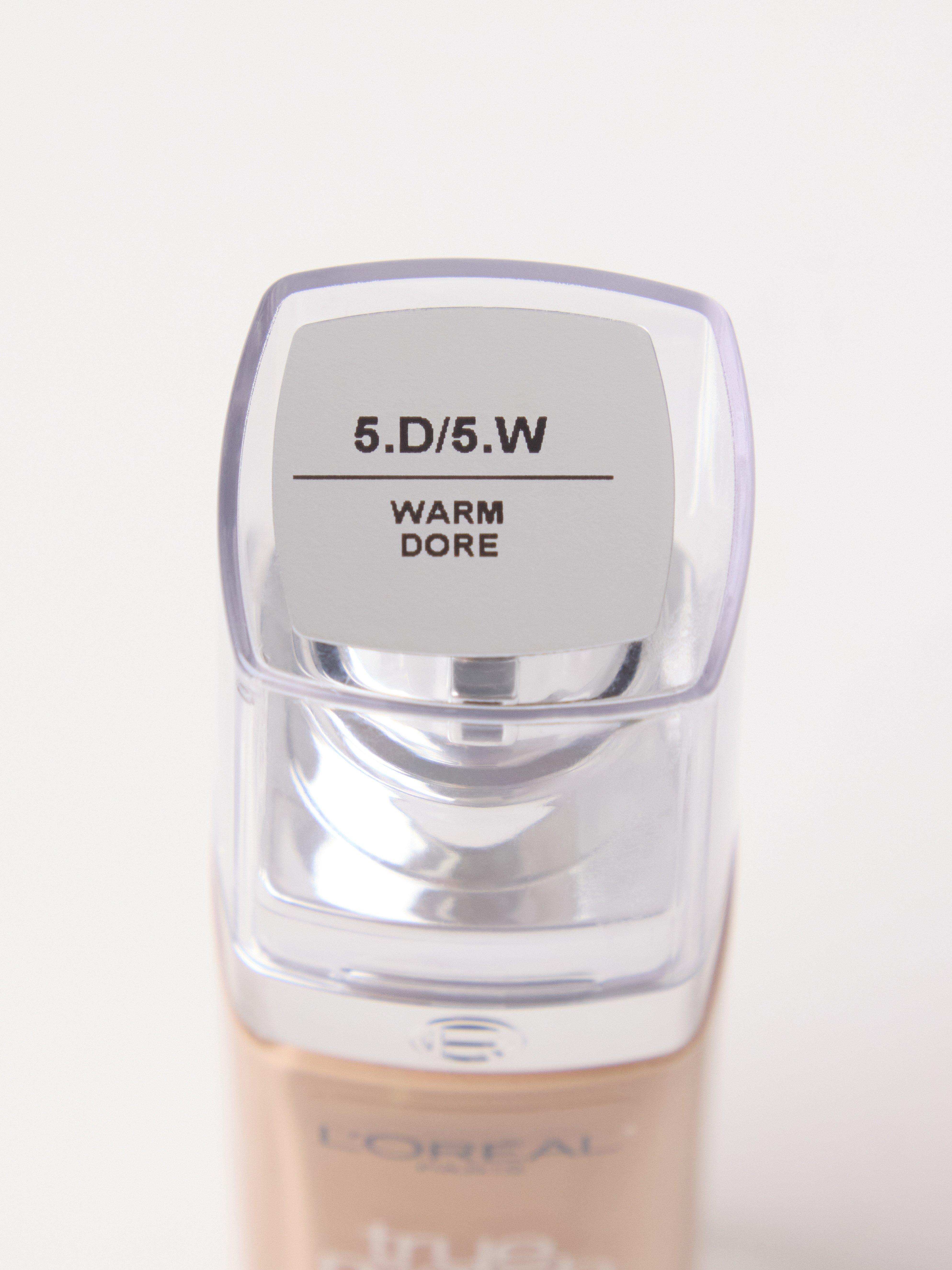 Foundation - Kosmetikk - Beige