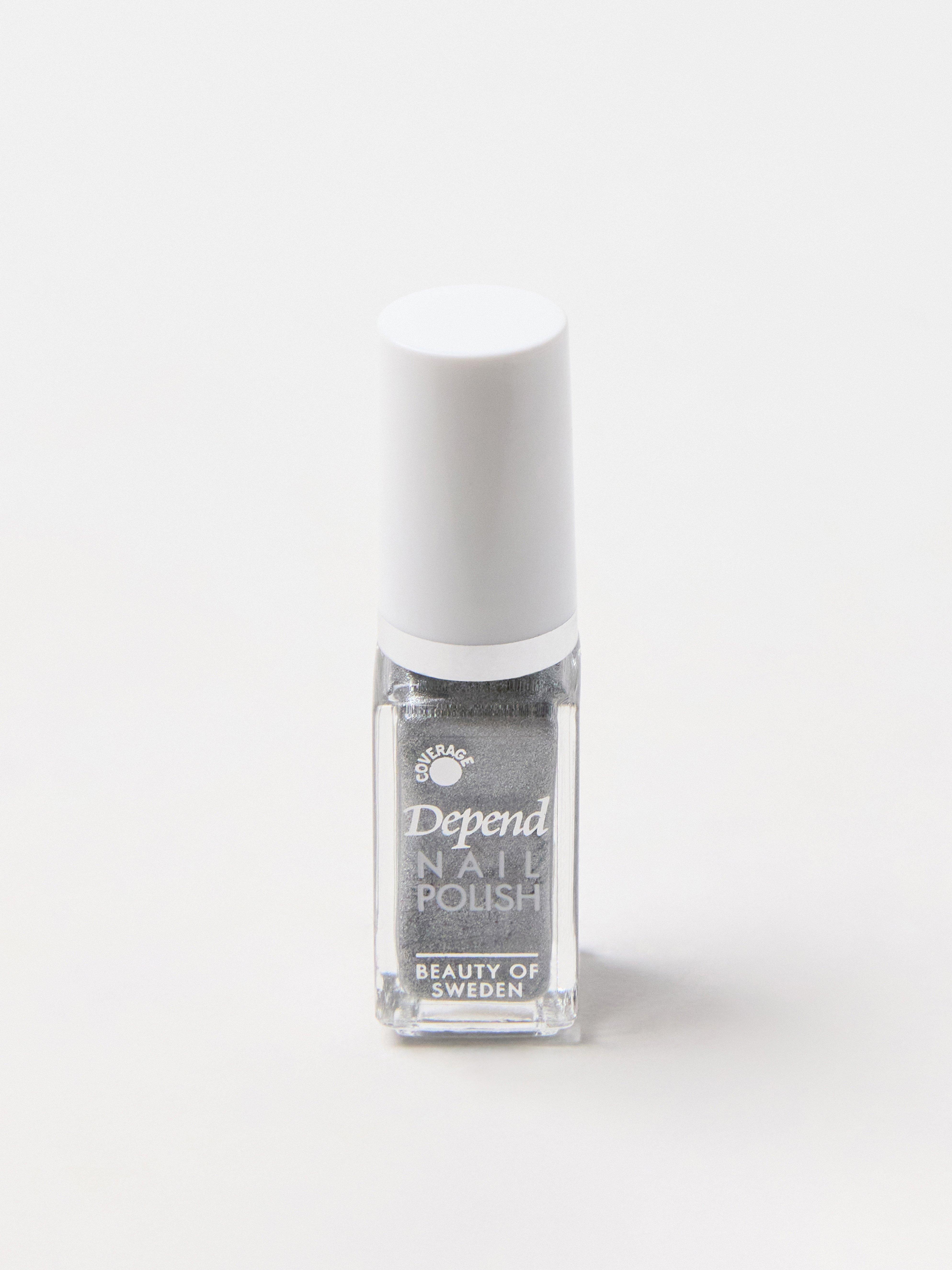 Nagellack - Kosmetik - Grå