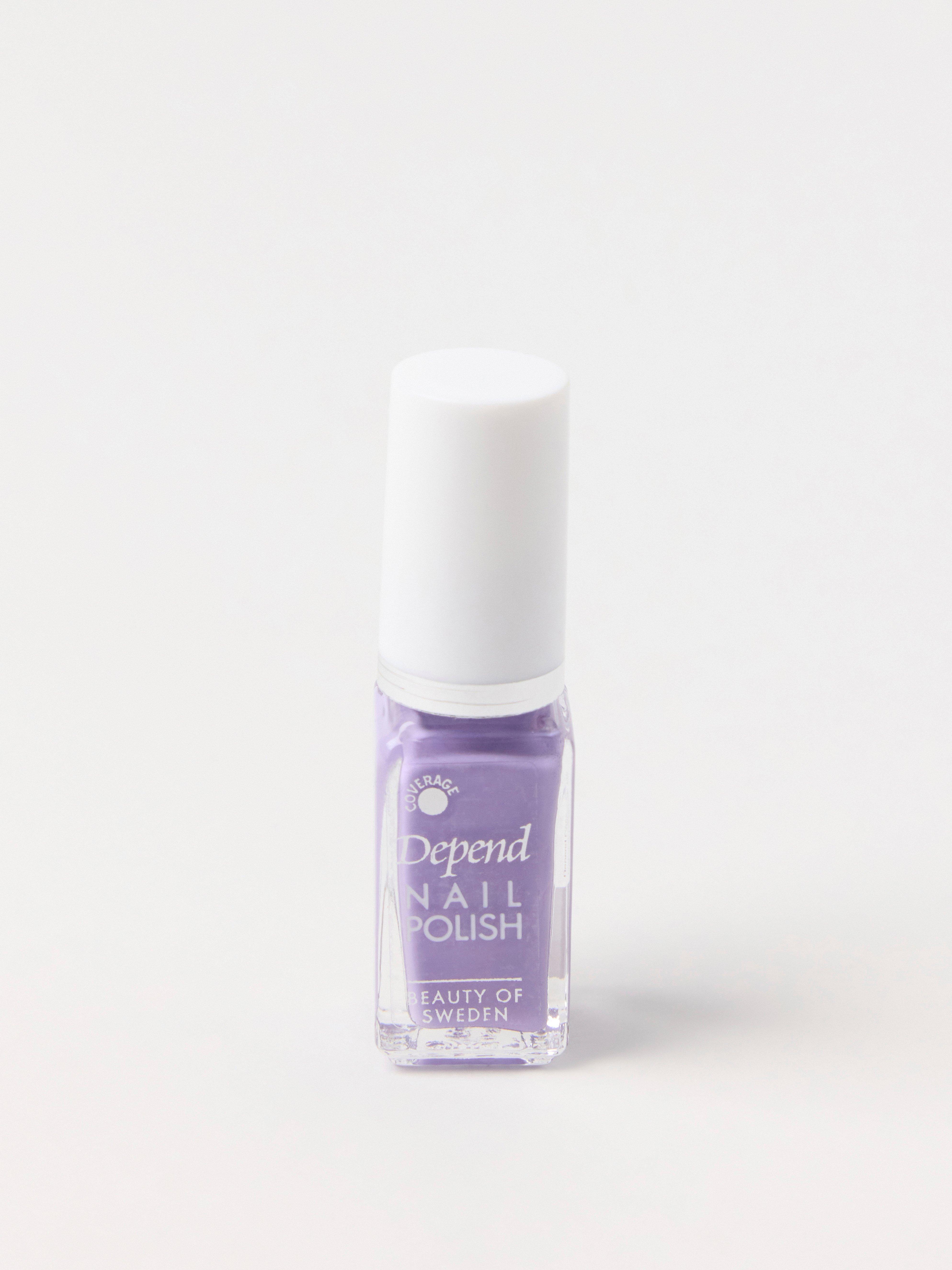 Nagellack - Kosmetik - Lila