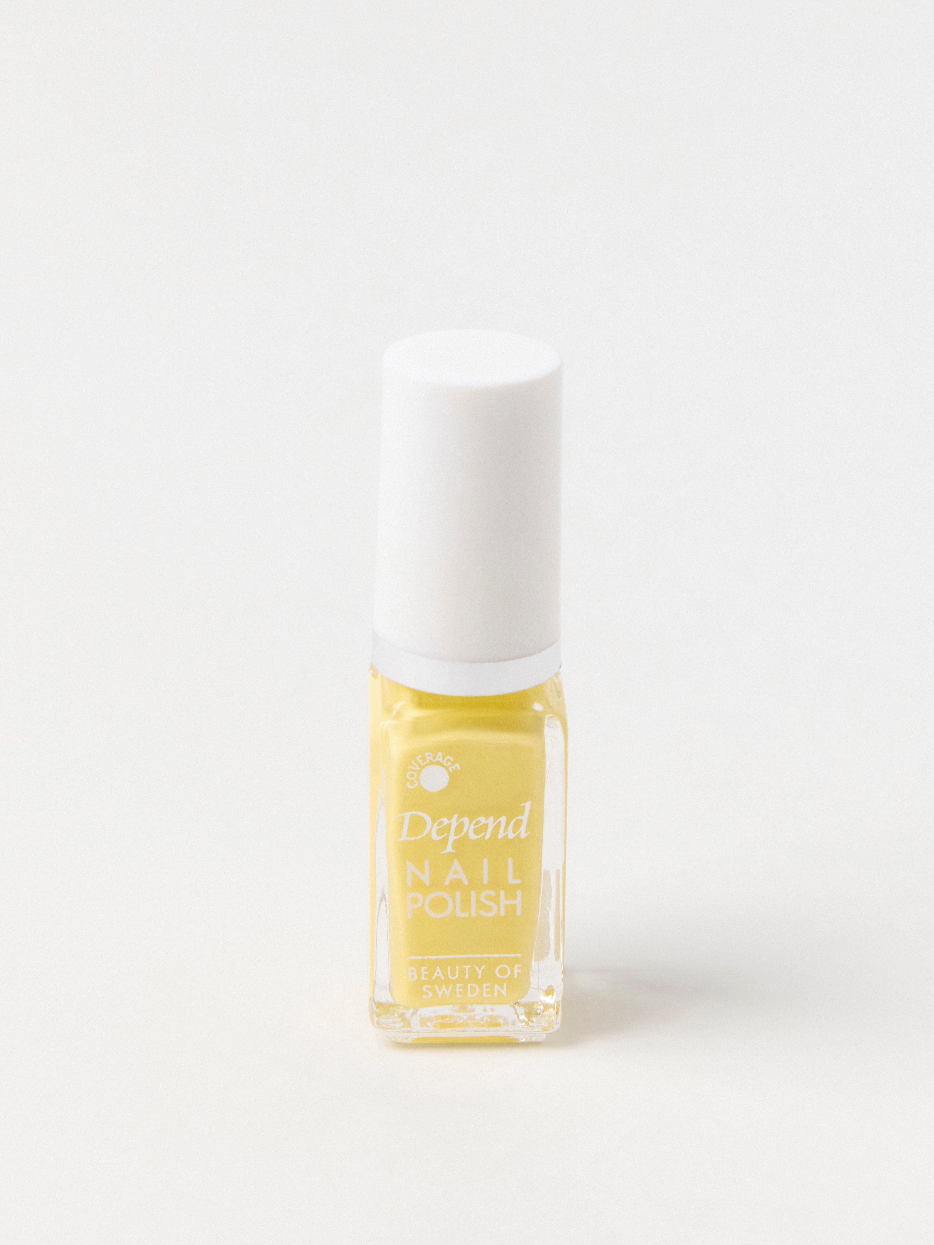Nagellack - Kosmetik - Gul