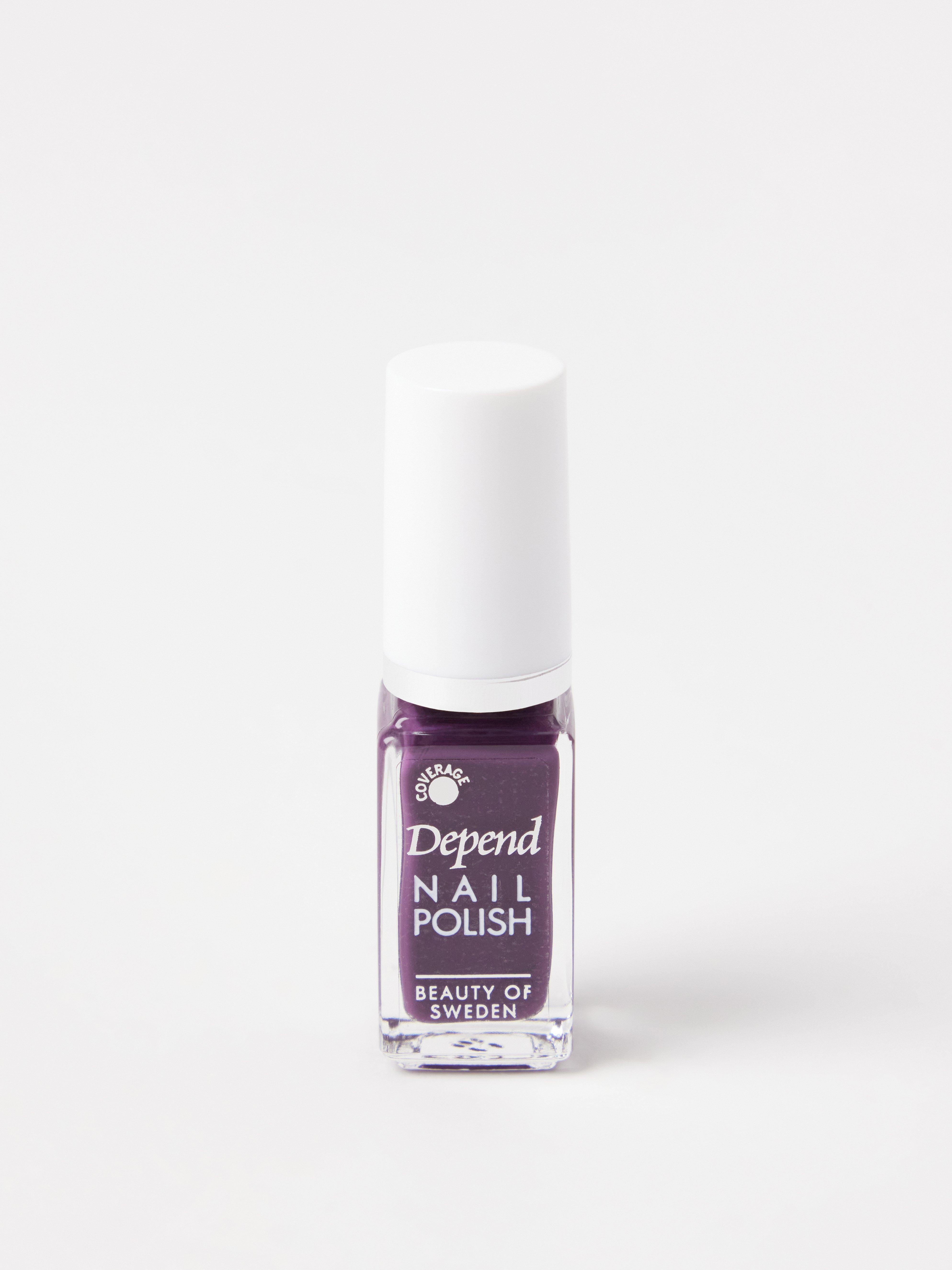 Nagellack - Kosmetik - Lila