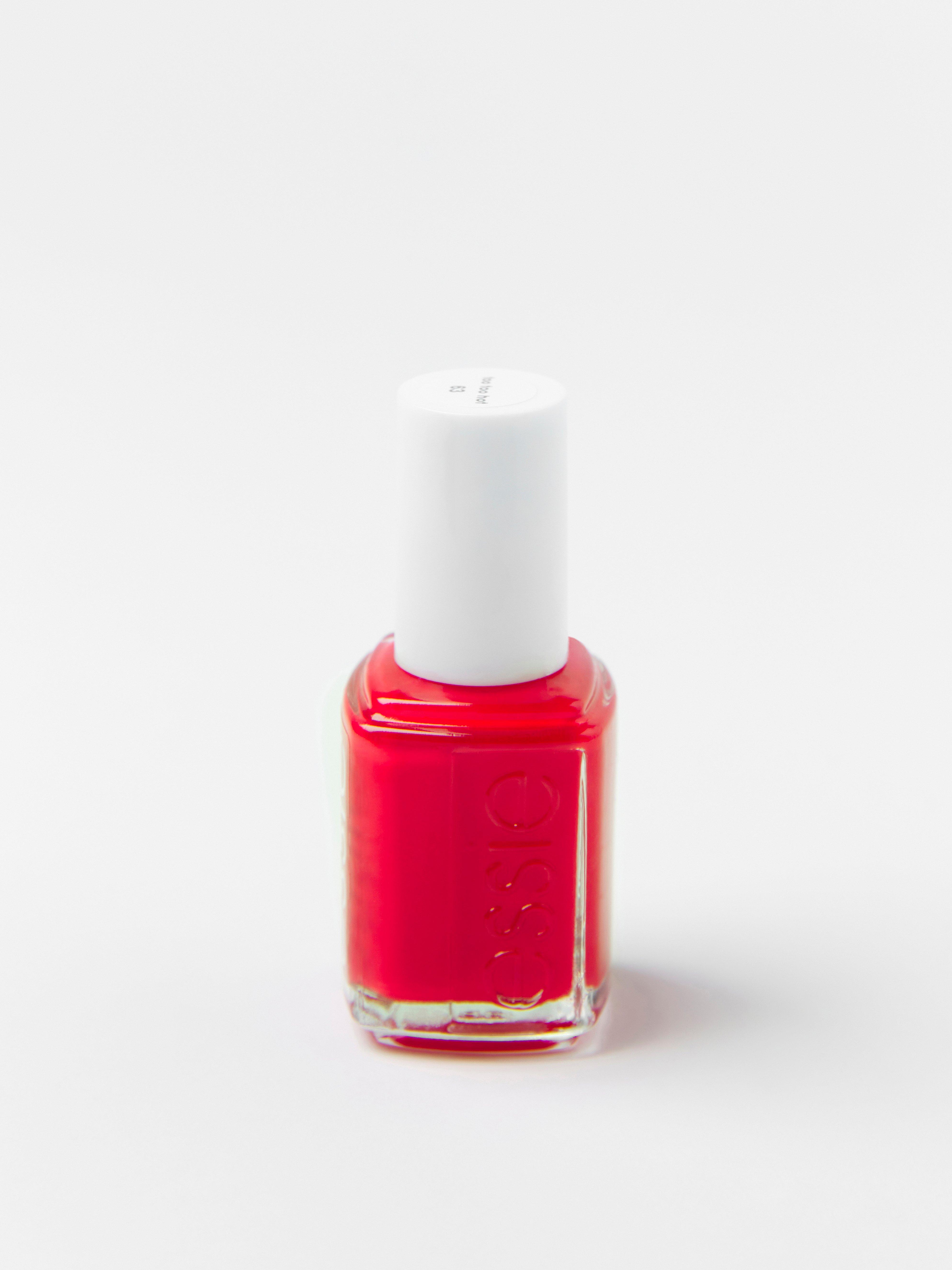 Nagellack - Kosmetik - Röd