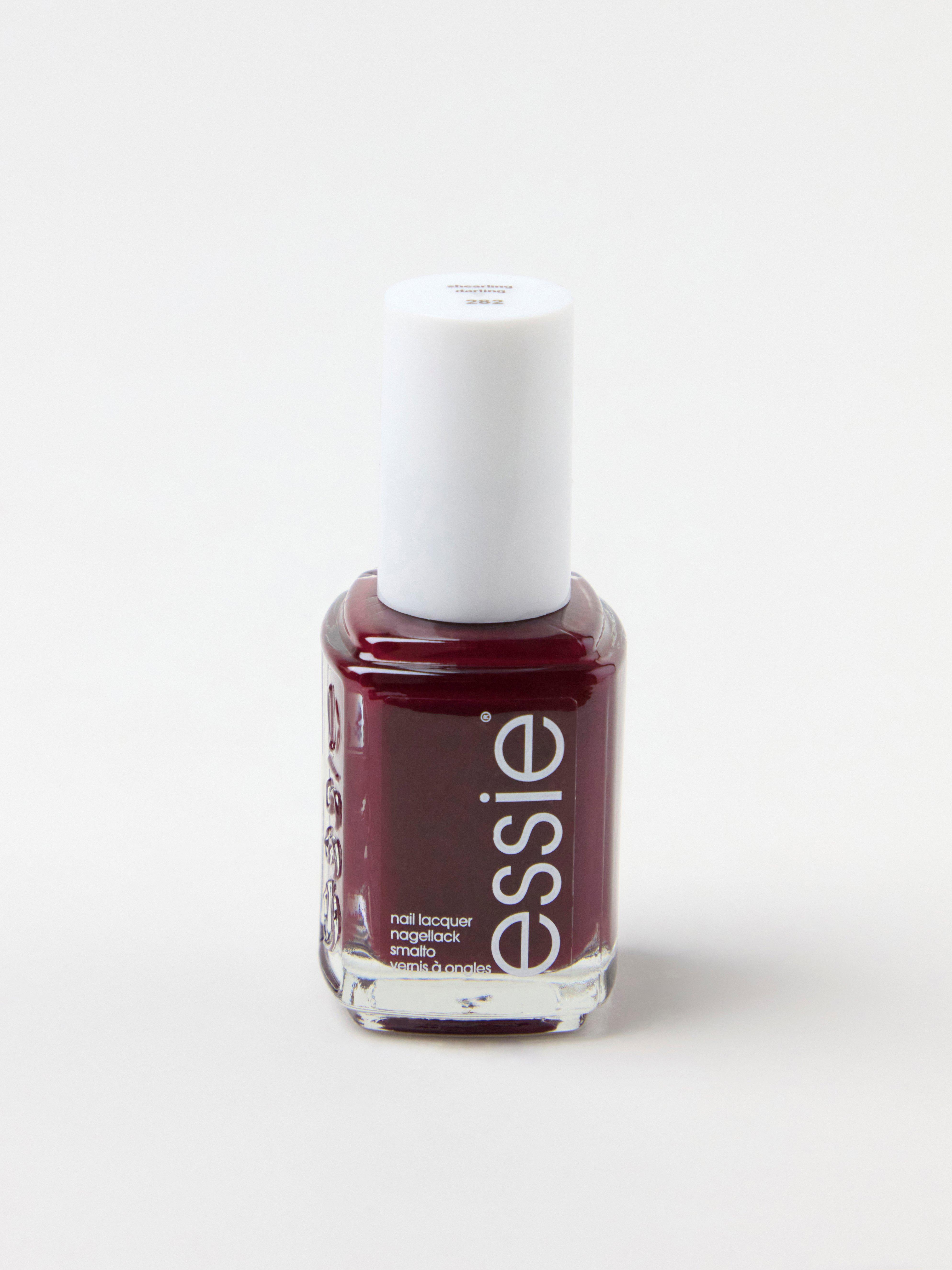 Nagellack - Kosmetik - Brun, Röd