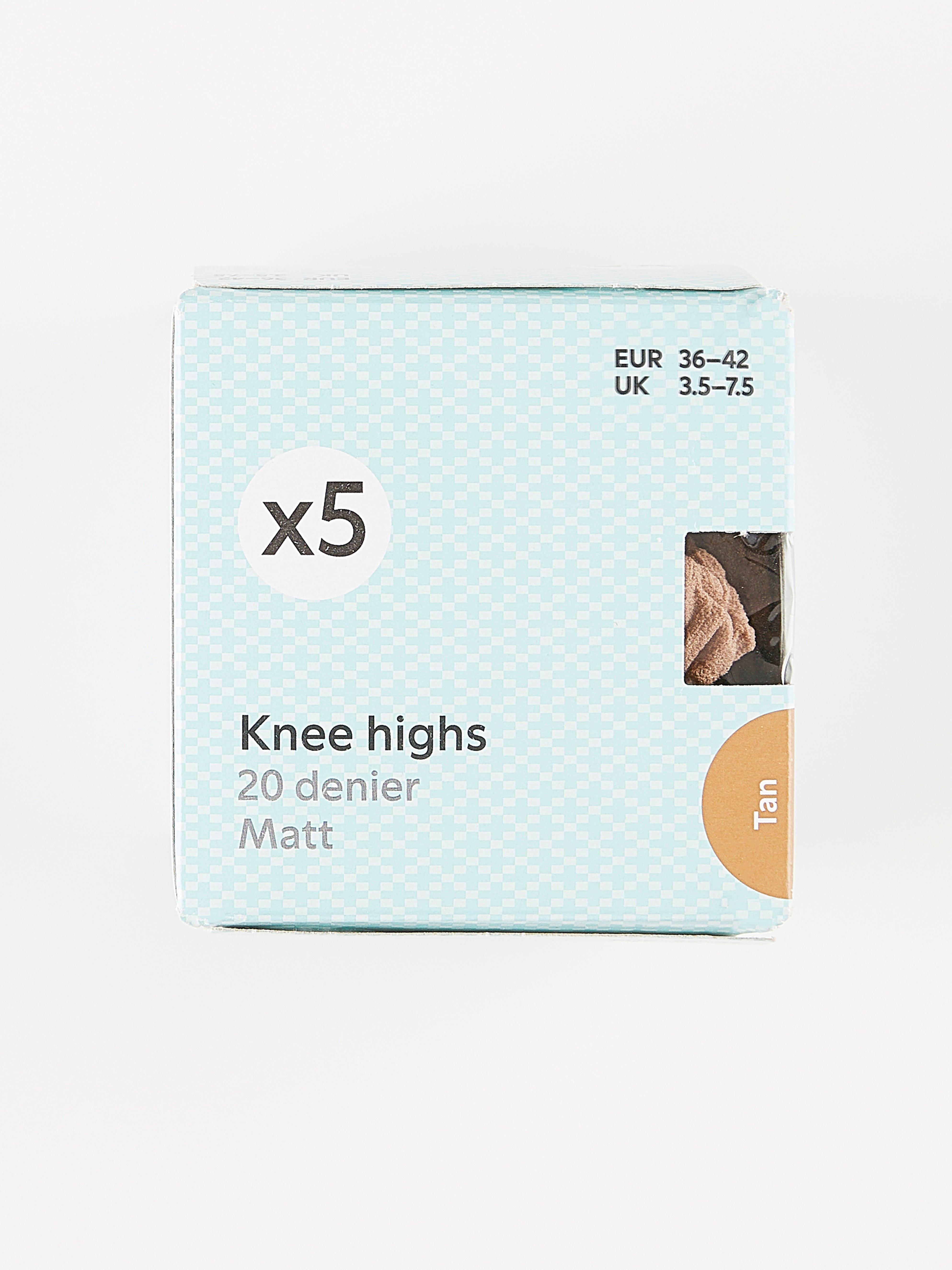  - Lingerie - Neutrals