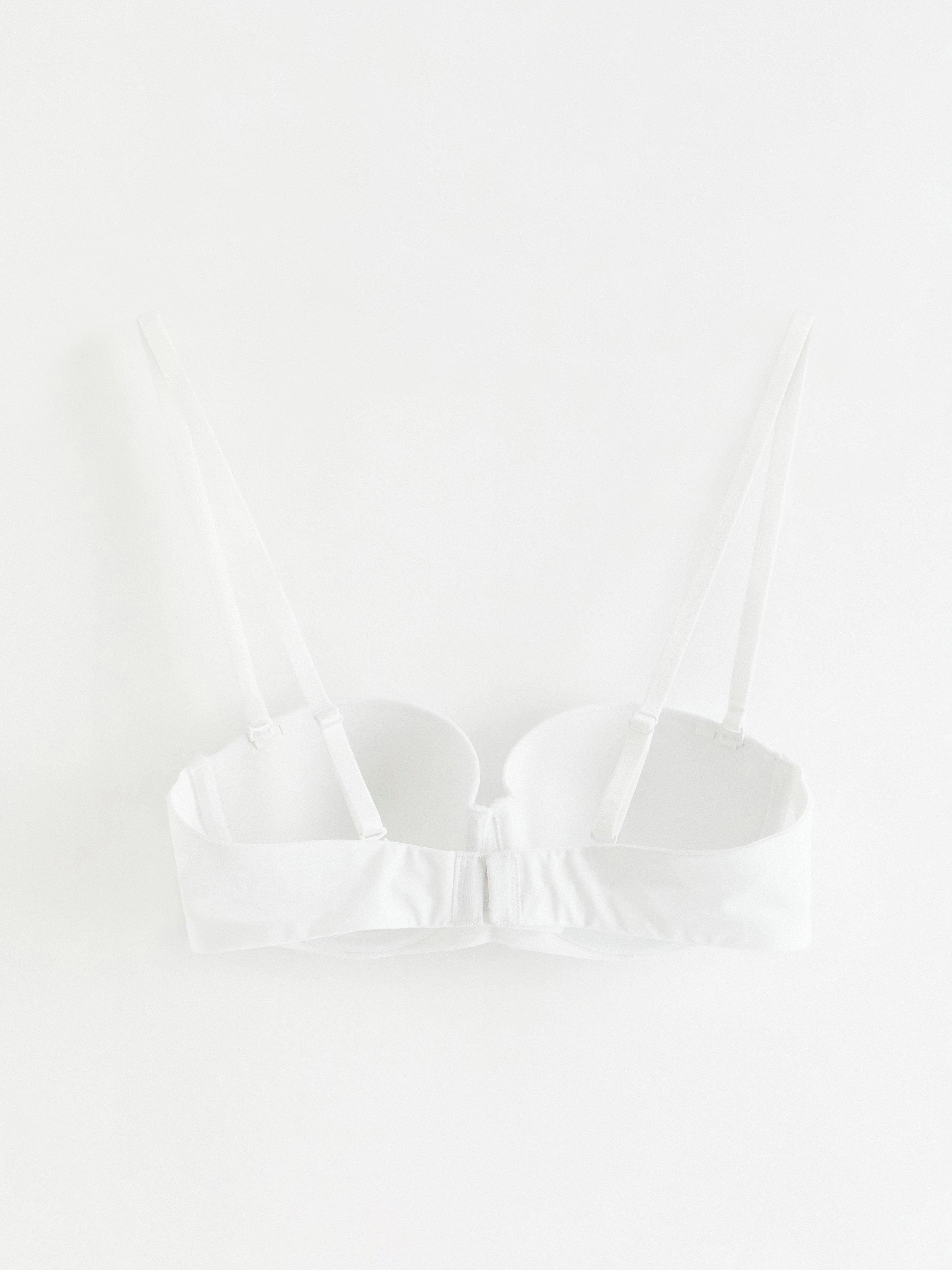 strapless bra