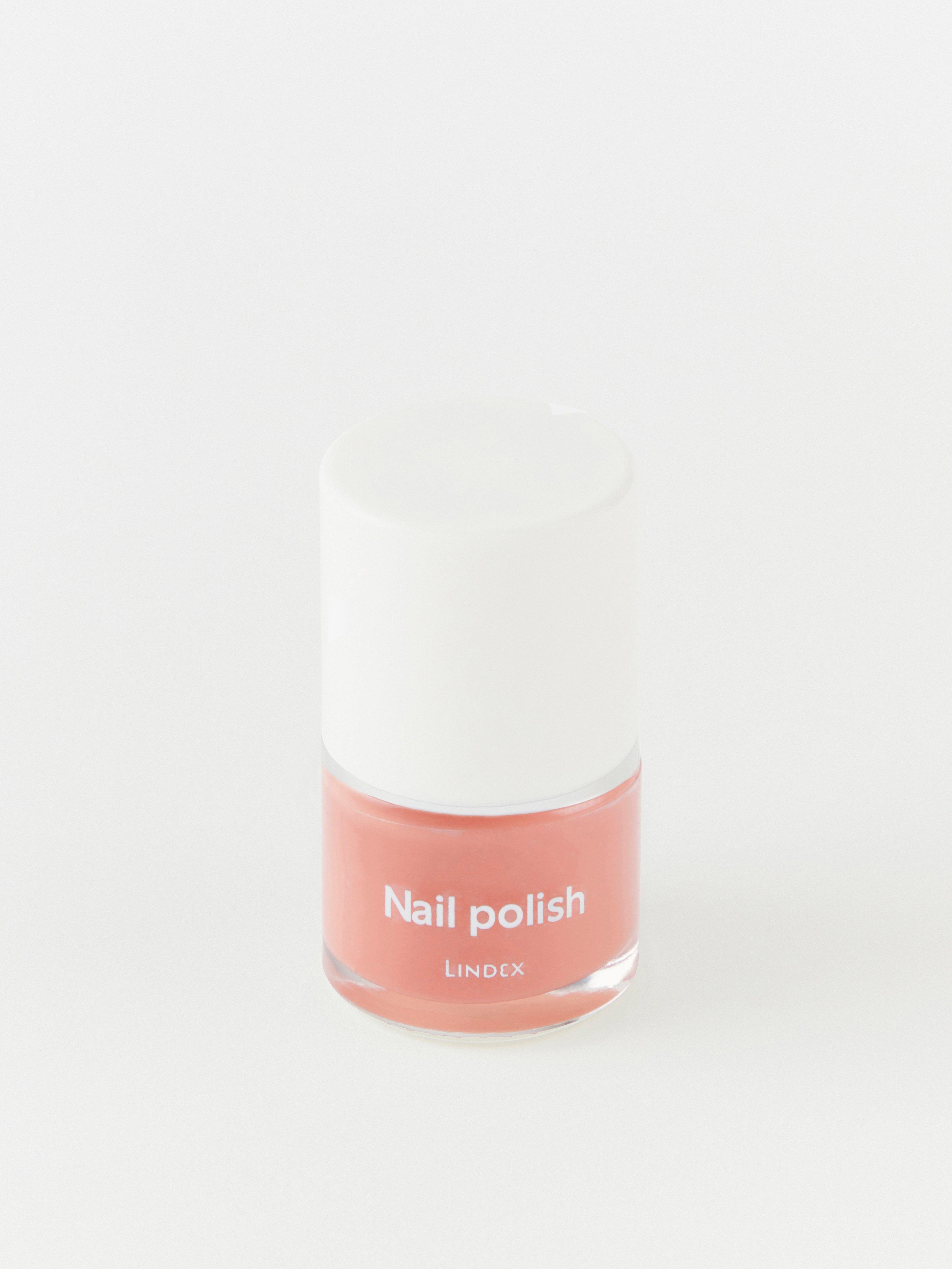 Nagellack - Kosmetik - Korall
