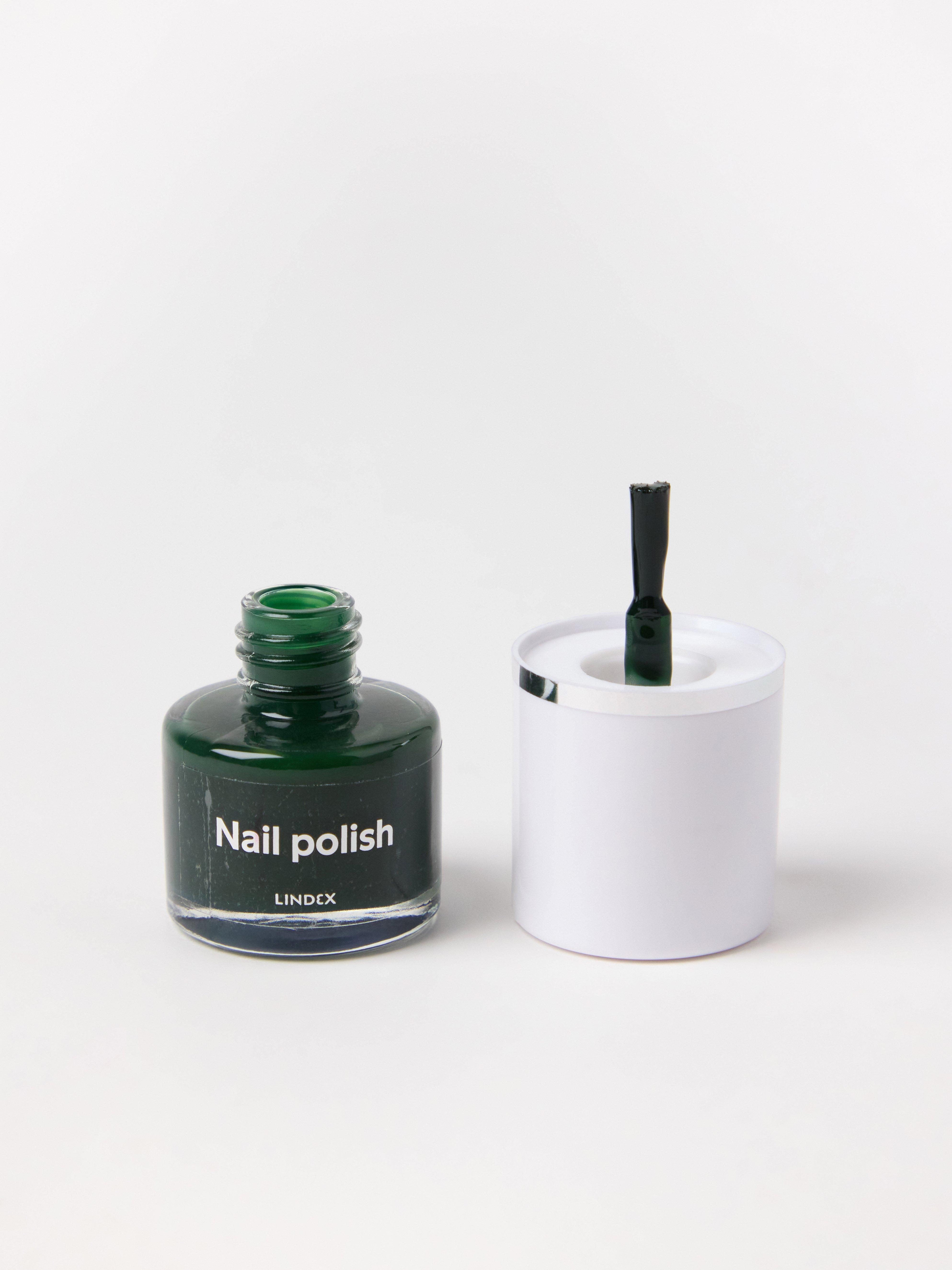 Nagellack - Kosmetik - Grön