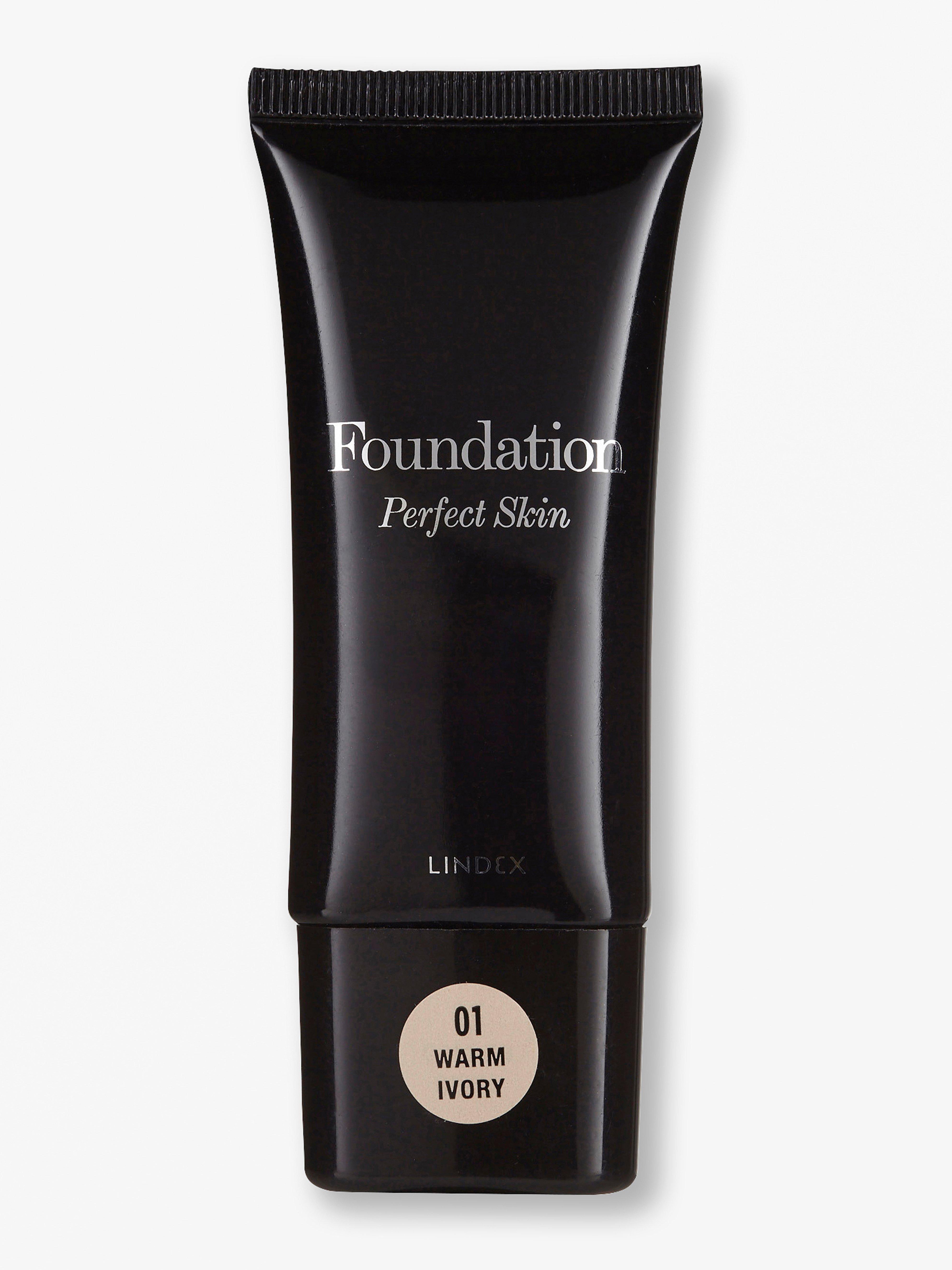 Foundation - Kosmetik - Svart
