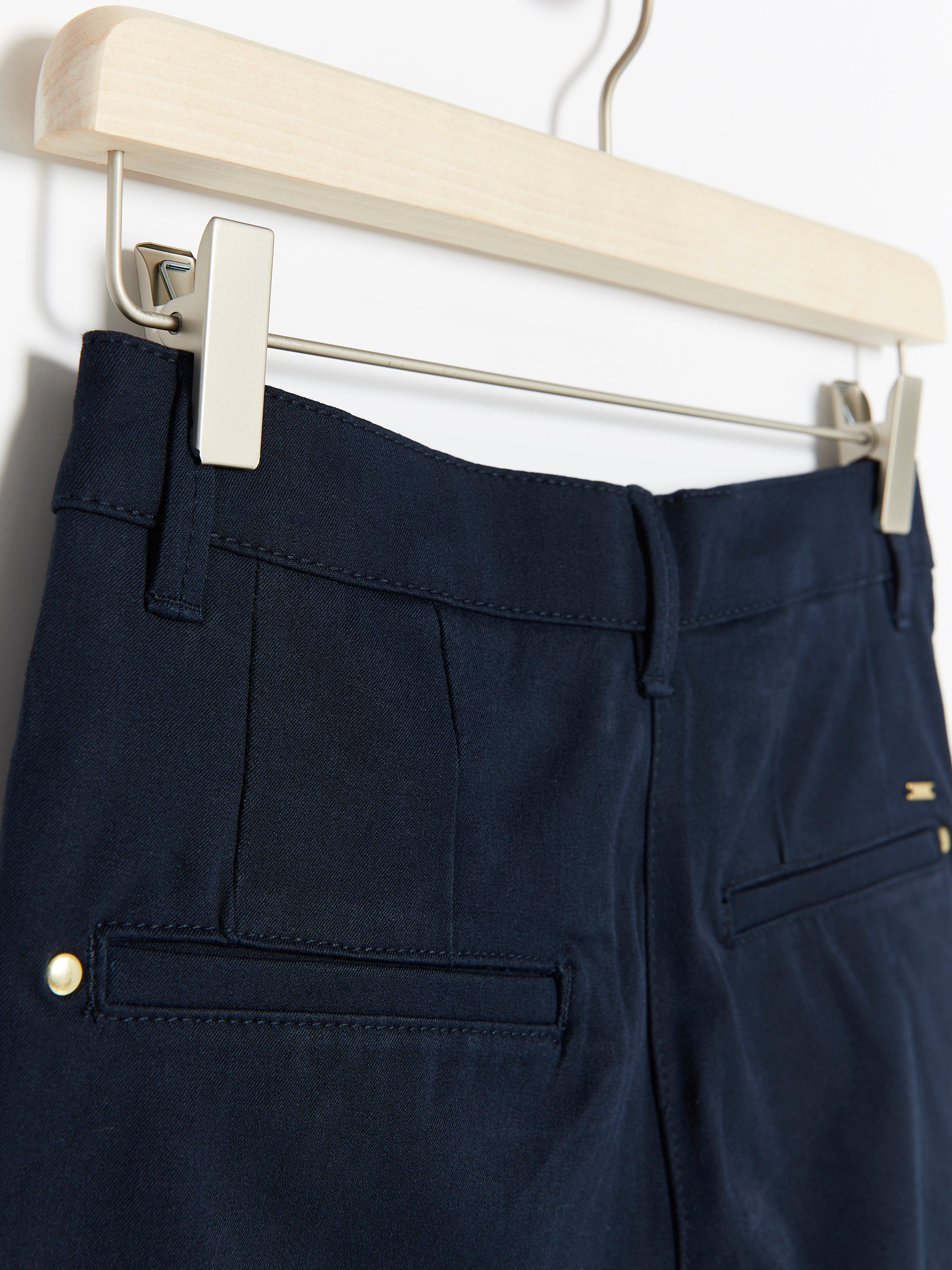 navy blue skinny trousers