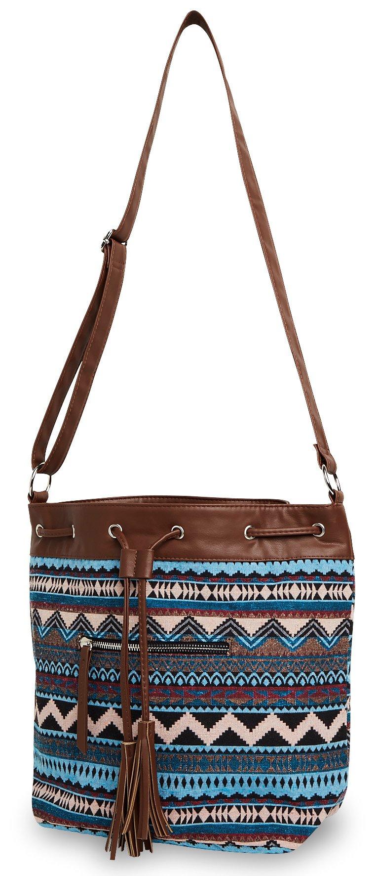 soft tassel bucket bag