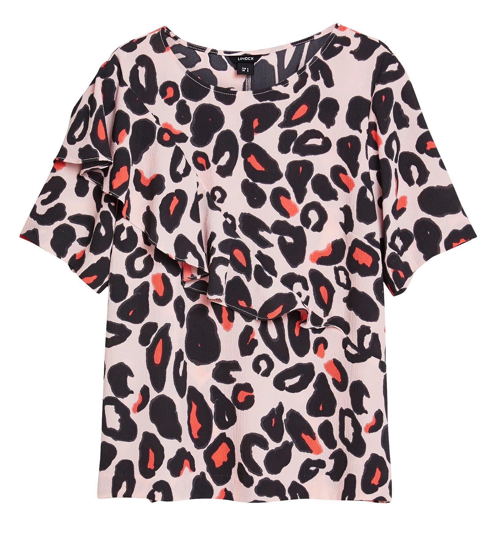 Pusero, jossa röyhelö