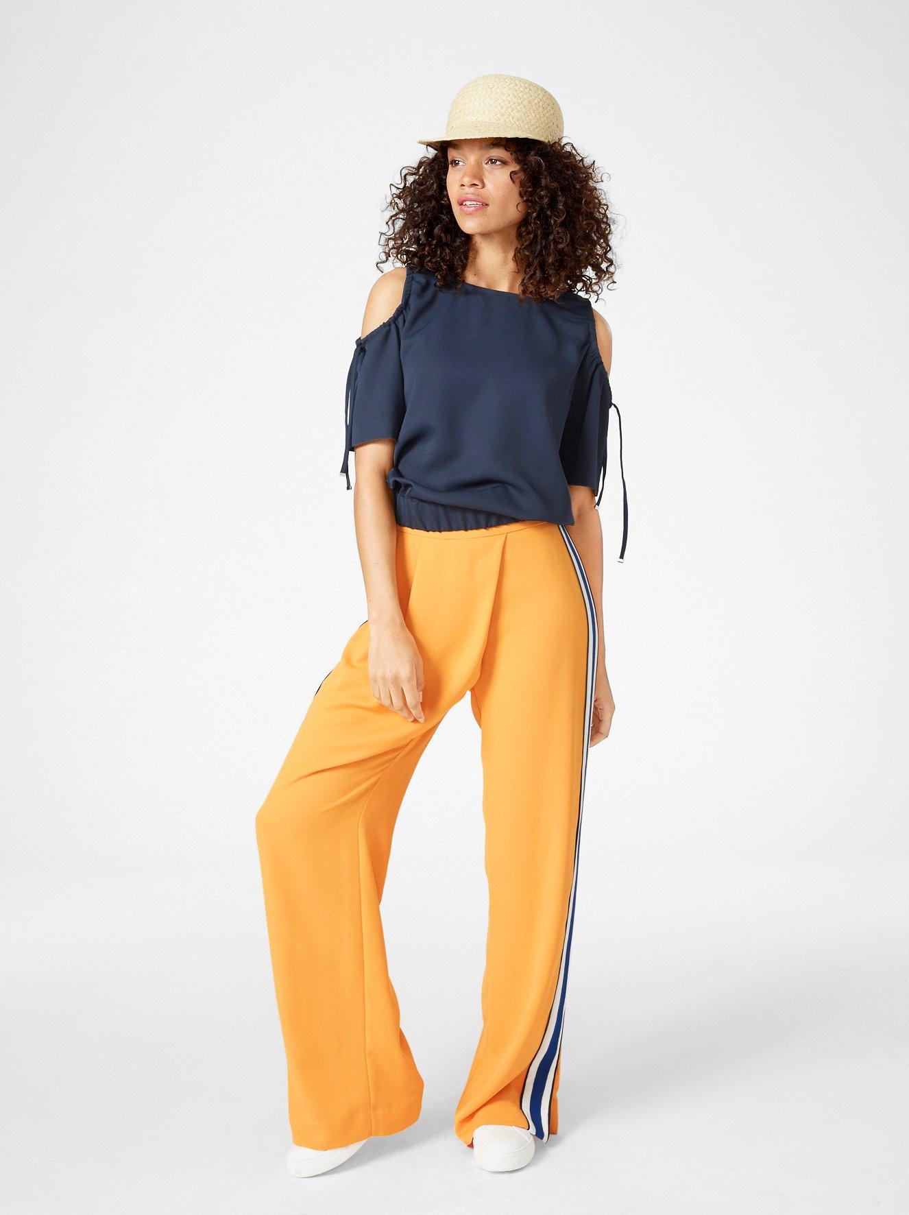 Wide Trousers