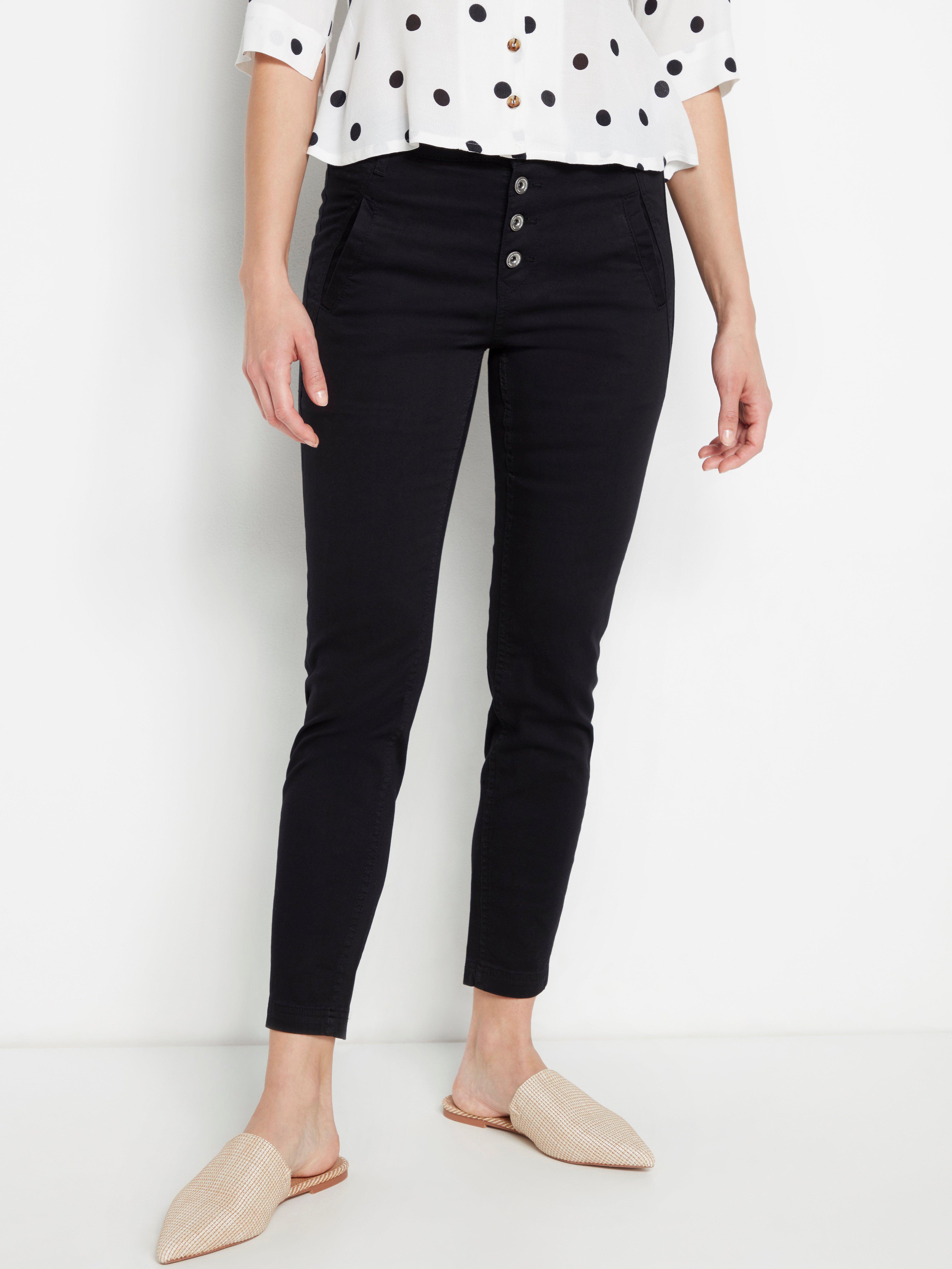 tapered trousers with boots