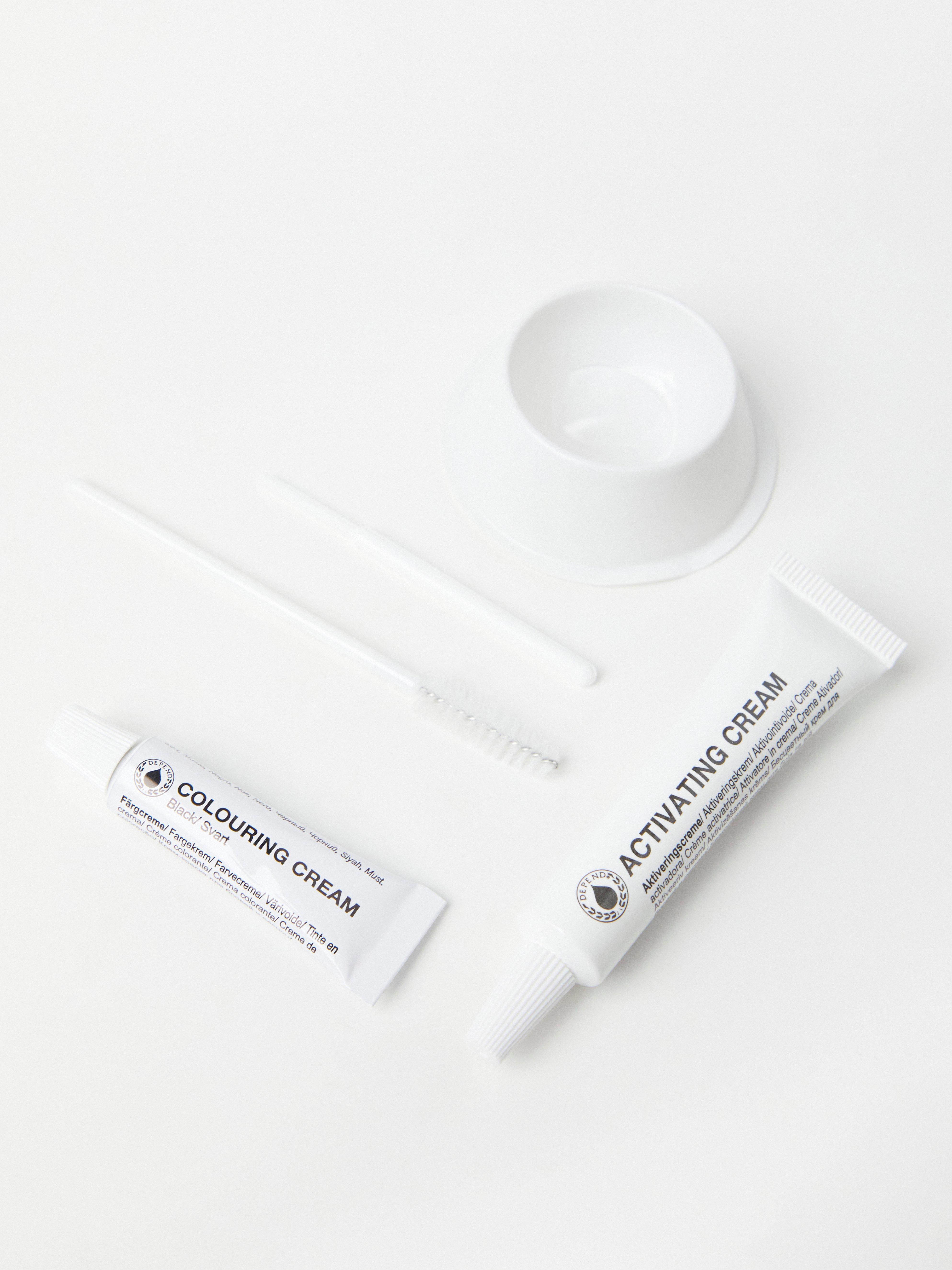 Ögonbrynsfärg - Kosmetik - Blank