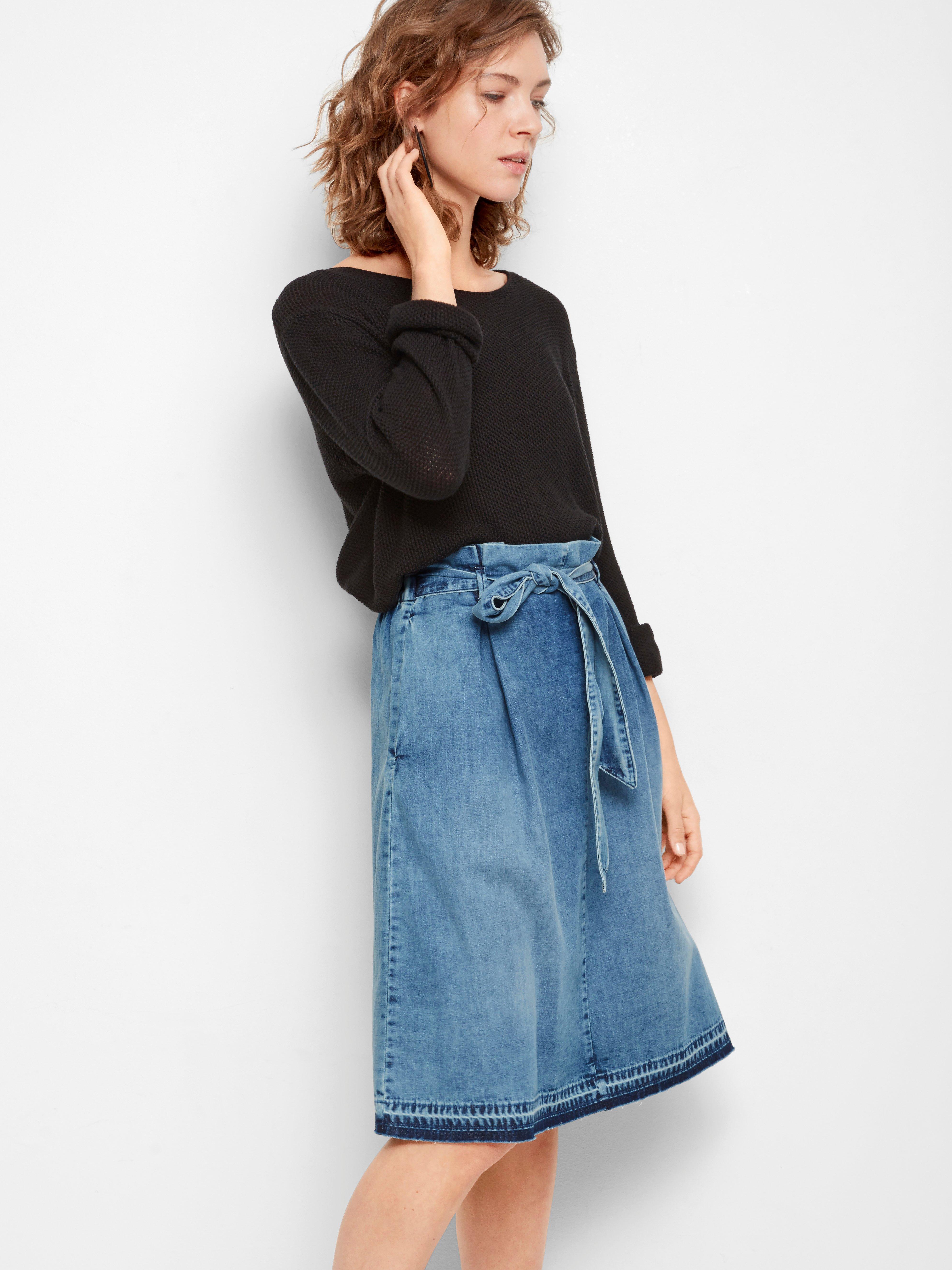 denim skirt with tie belt