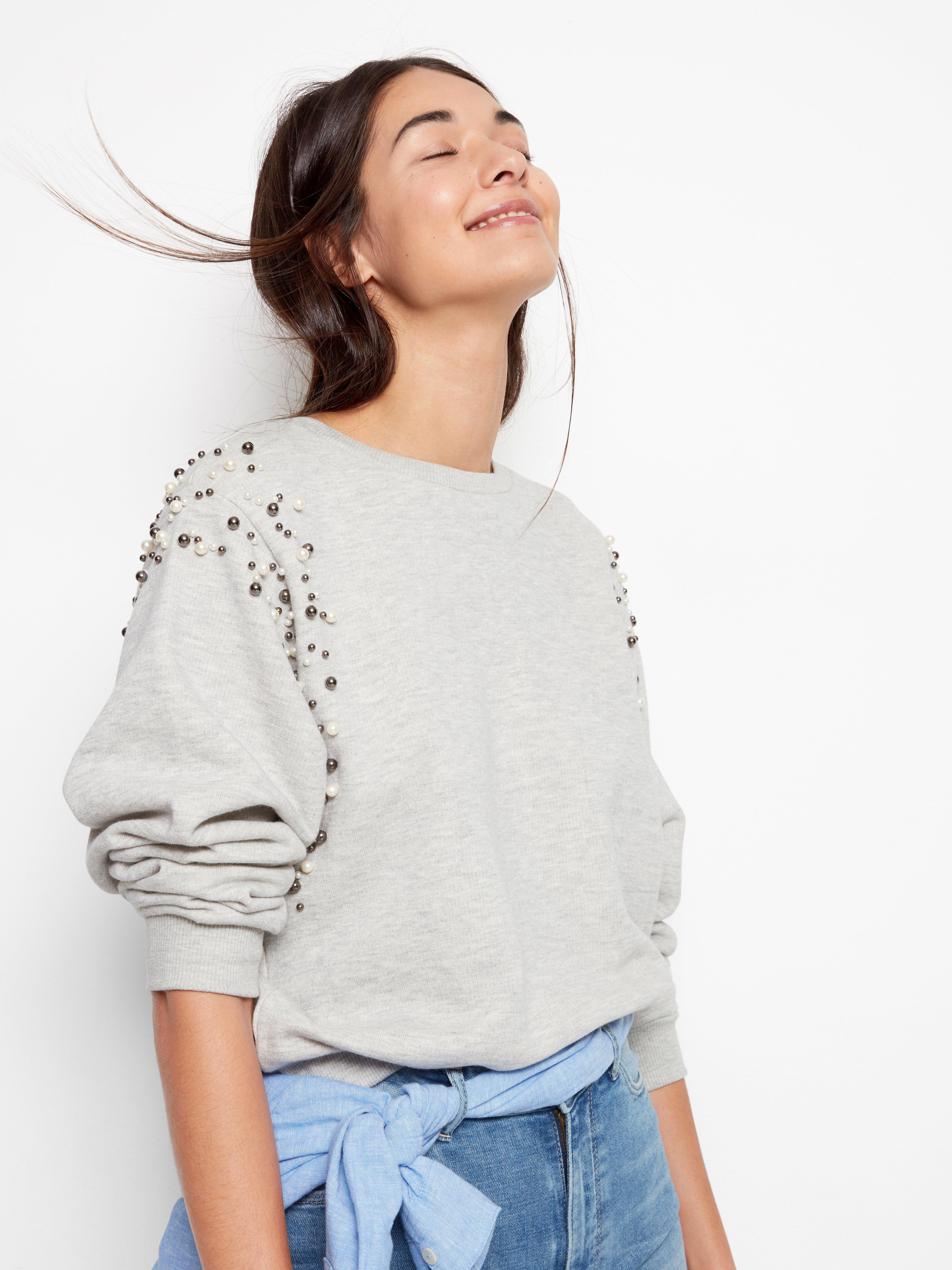 Sweatshirt cheap with pearls