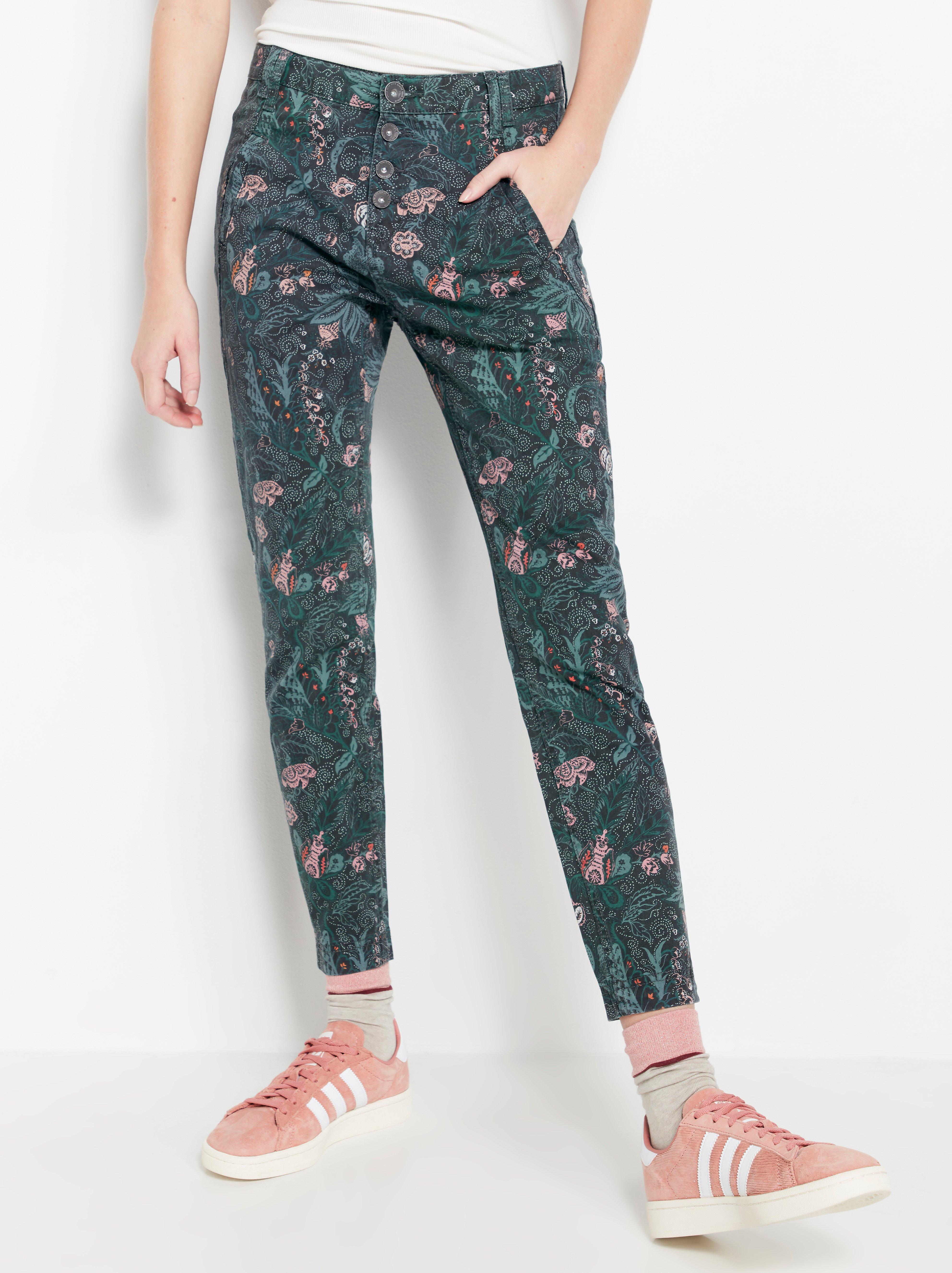 patterned tapered trousers