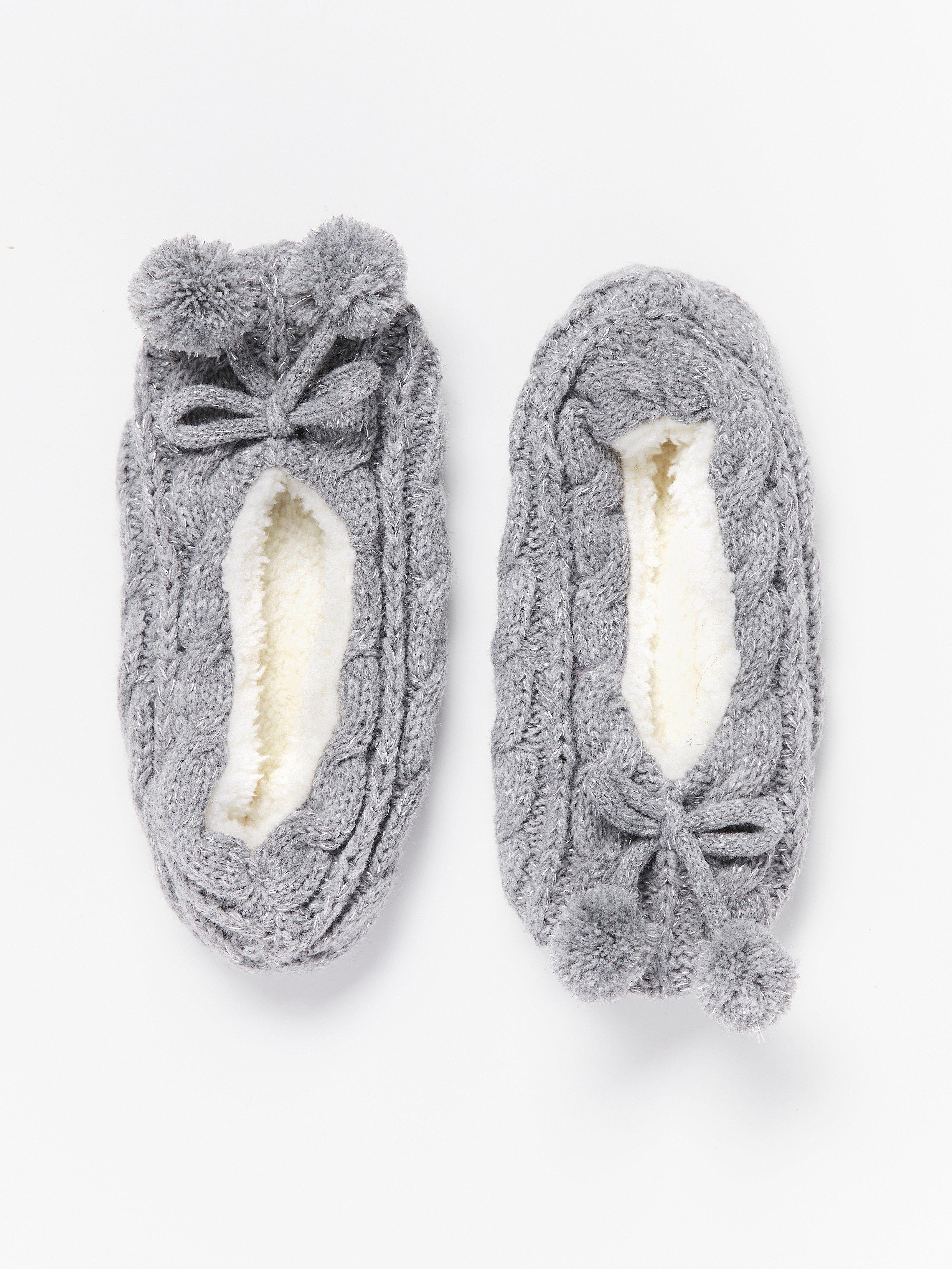 Cable Knit Slippers