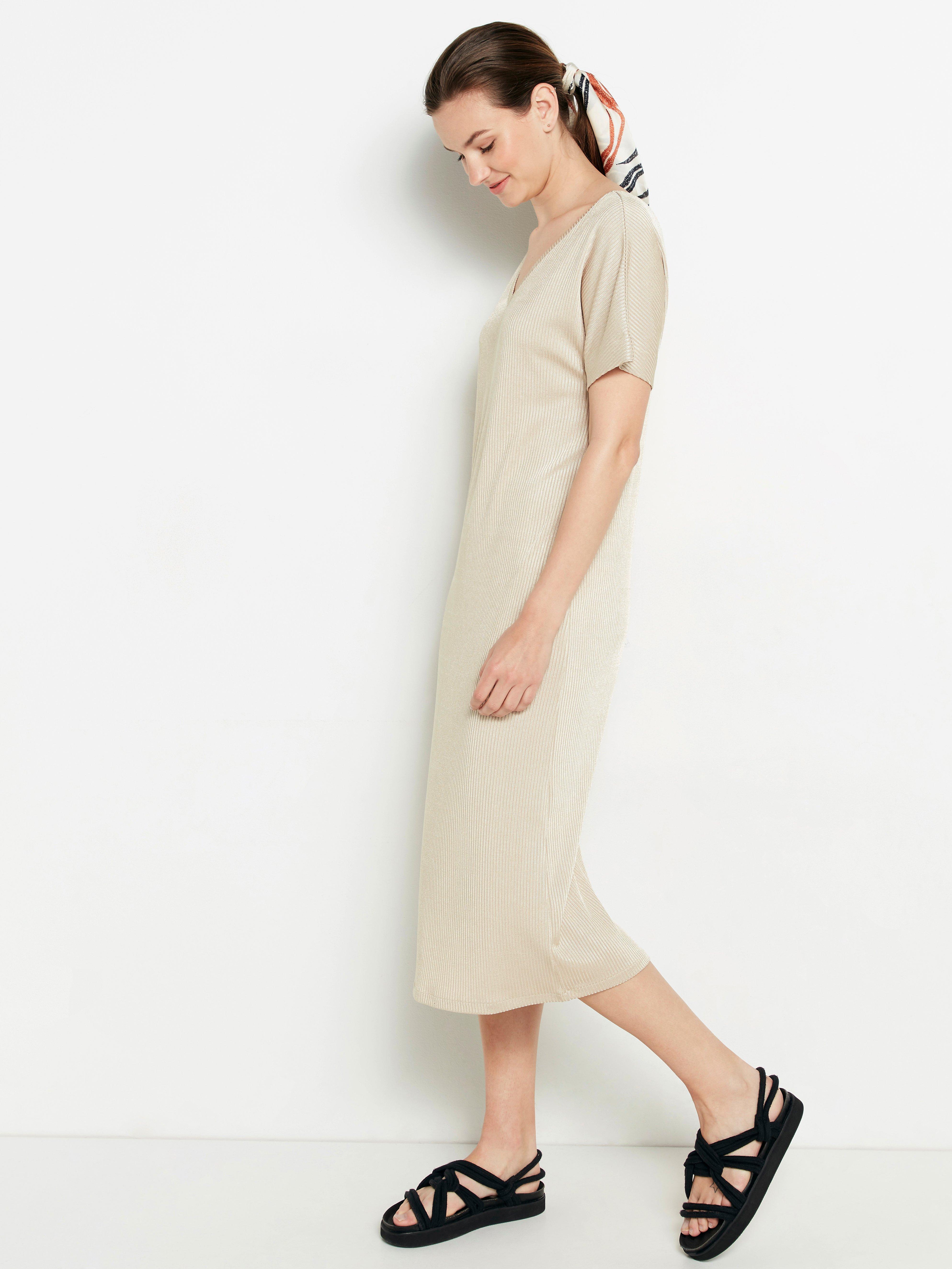 beige ribbed midi dress