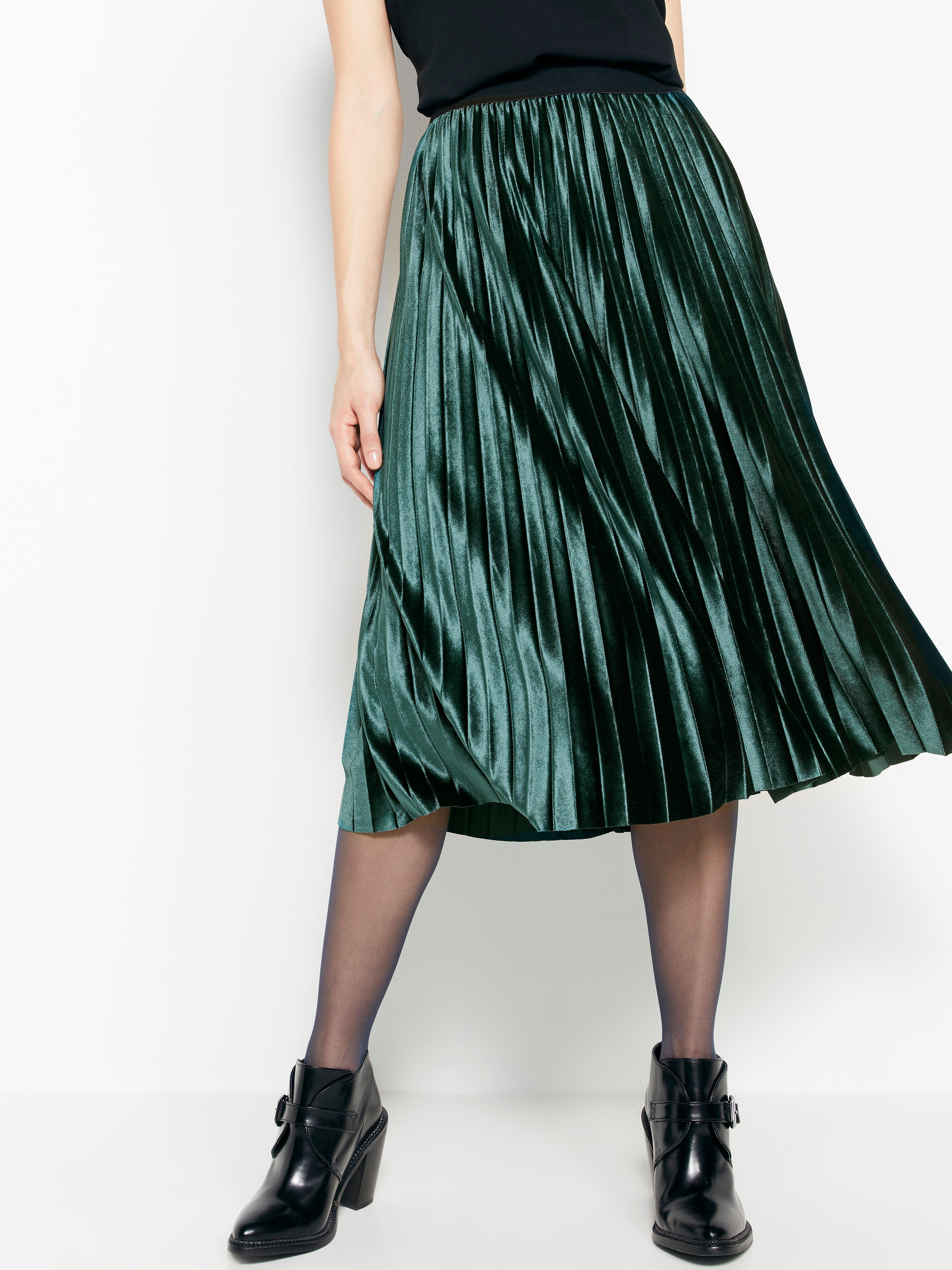 teal velvet skirt