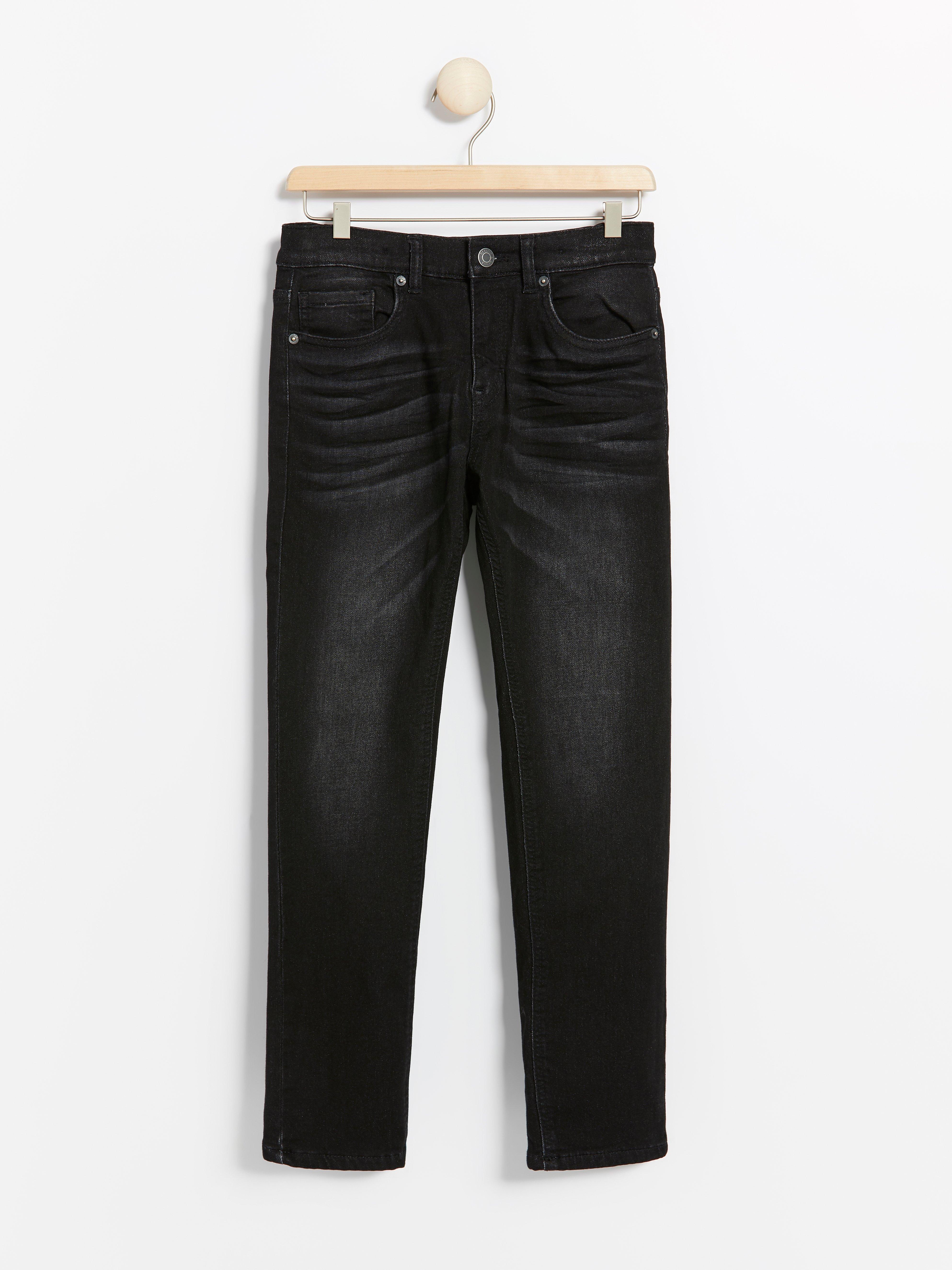 black lining jeans
