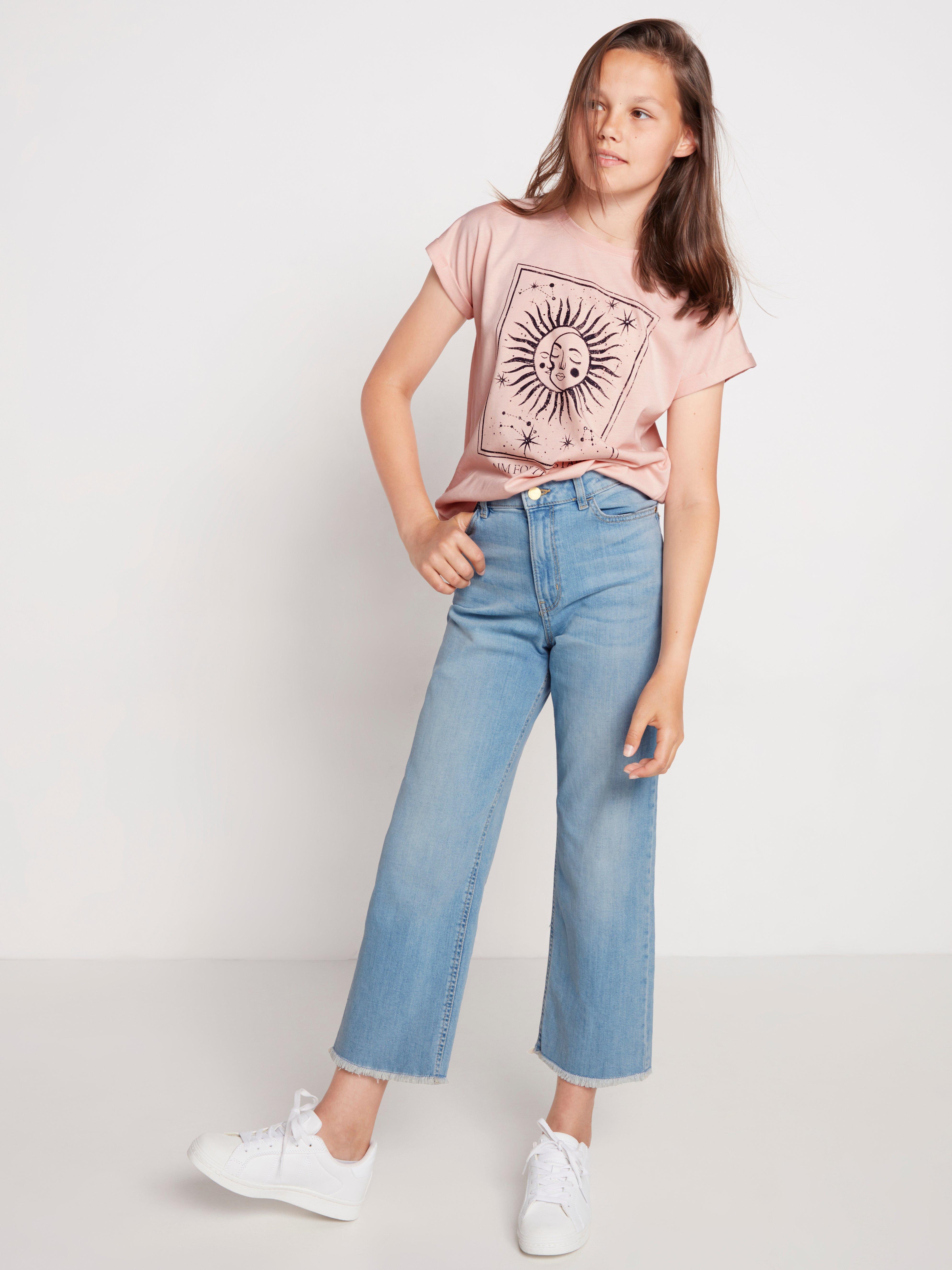 light cropped jeans