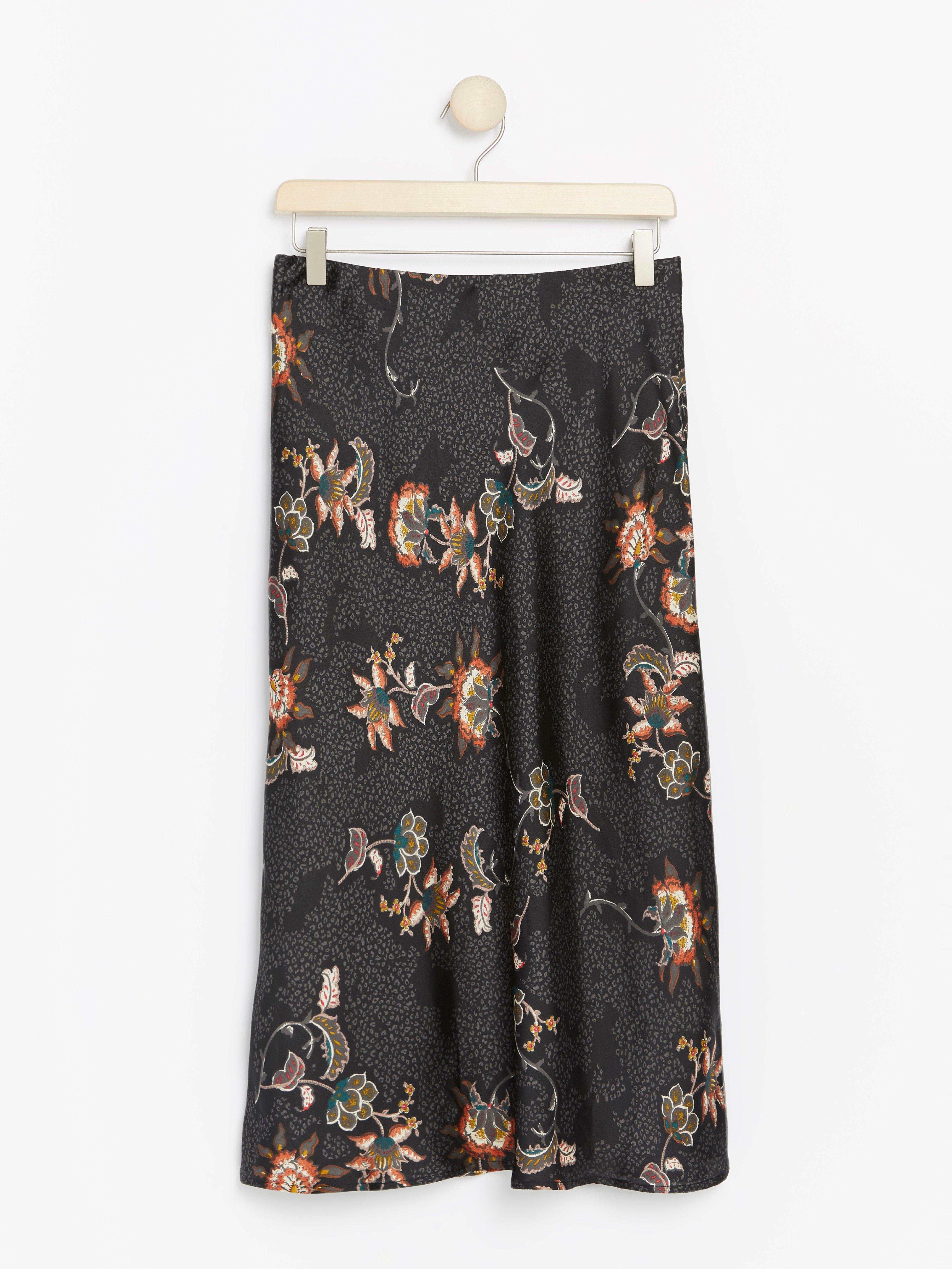 Hame - Naiset - Musta