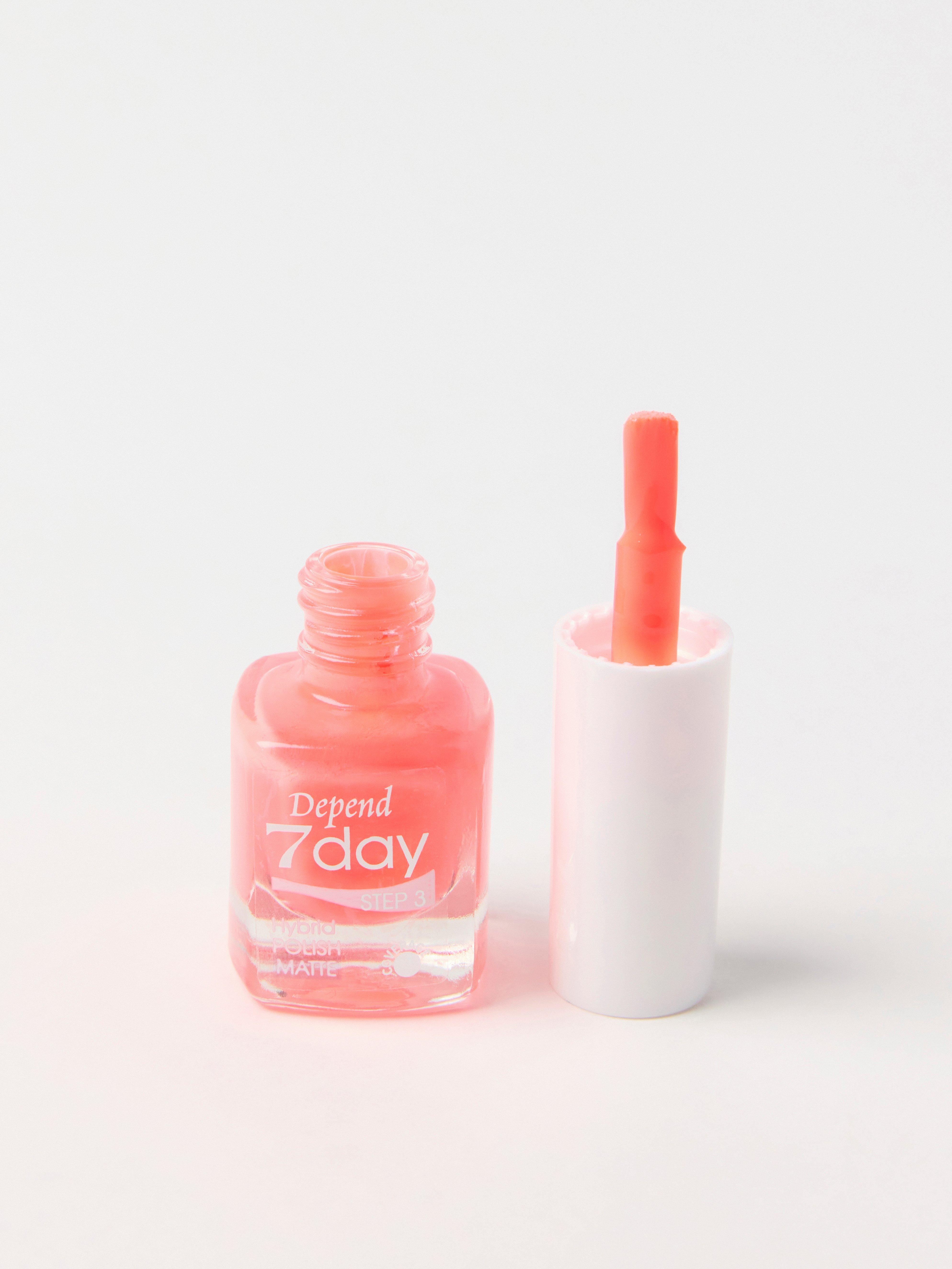 Nagellack - Kosmetik - Korall