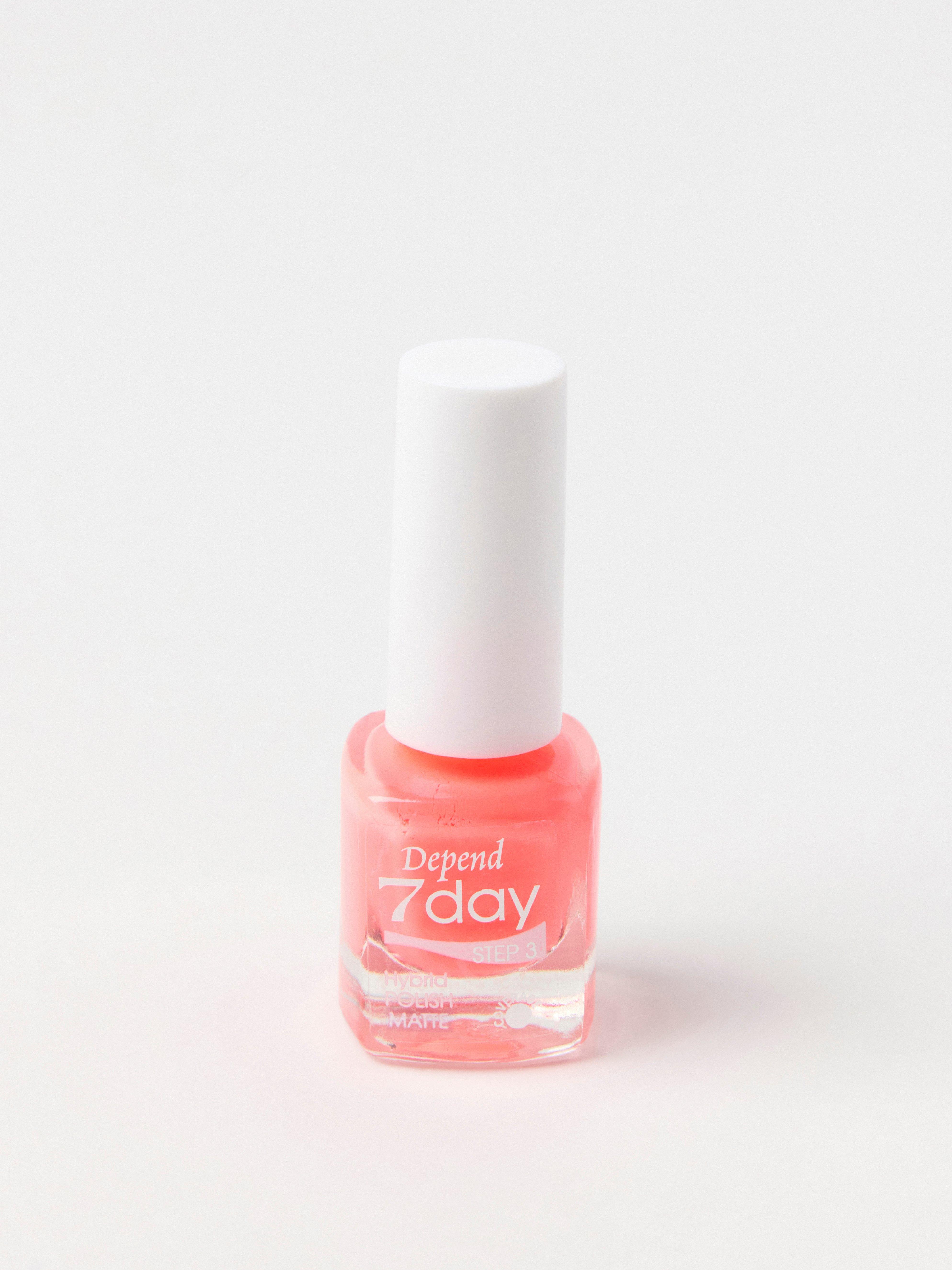 Nagellack - Kosmetik - Korall