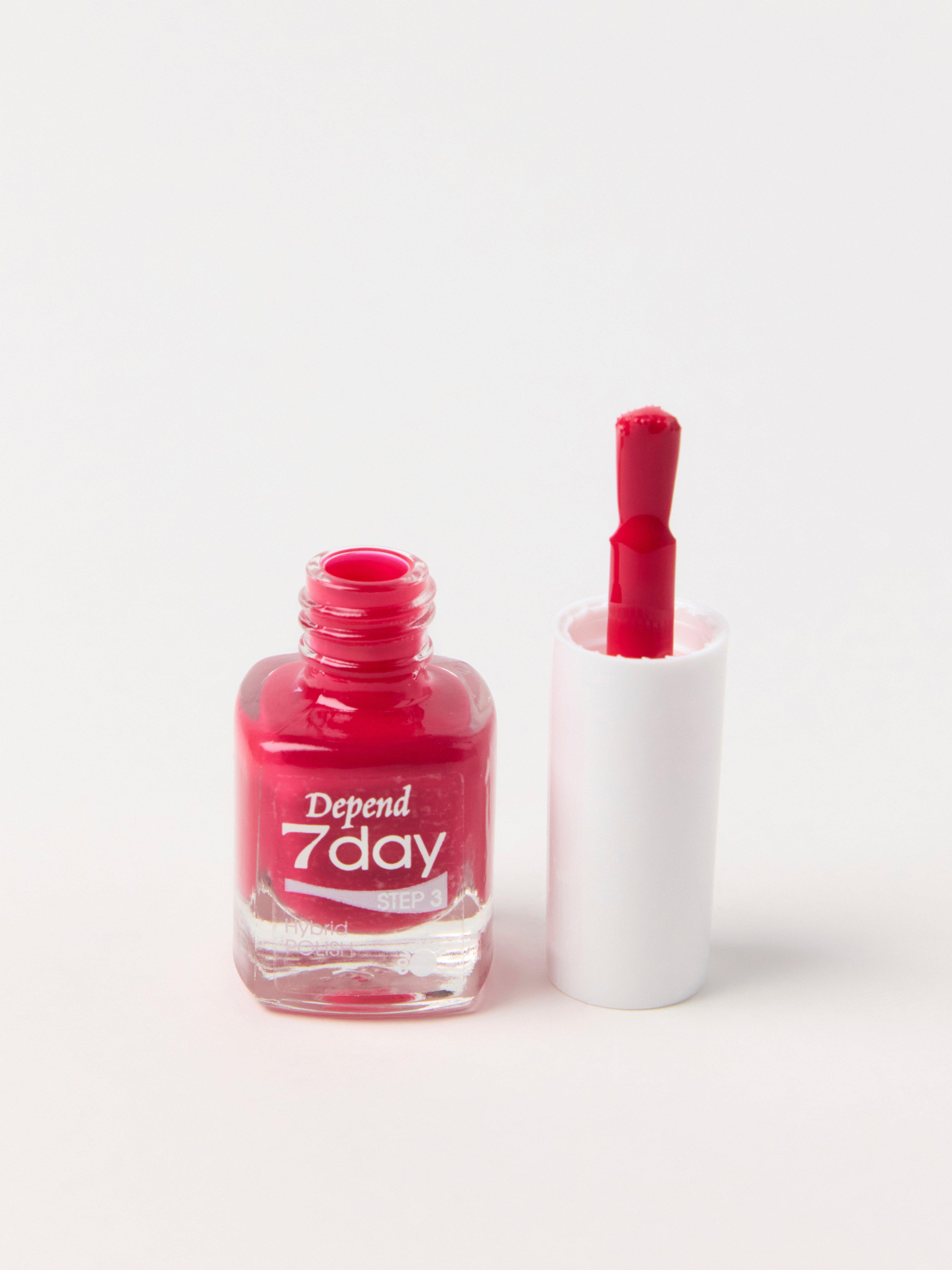 Nagellack - Kosmetik - Röd