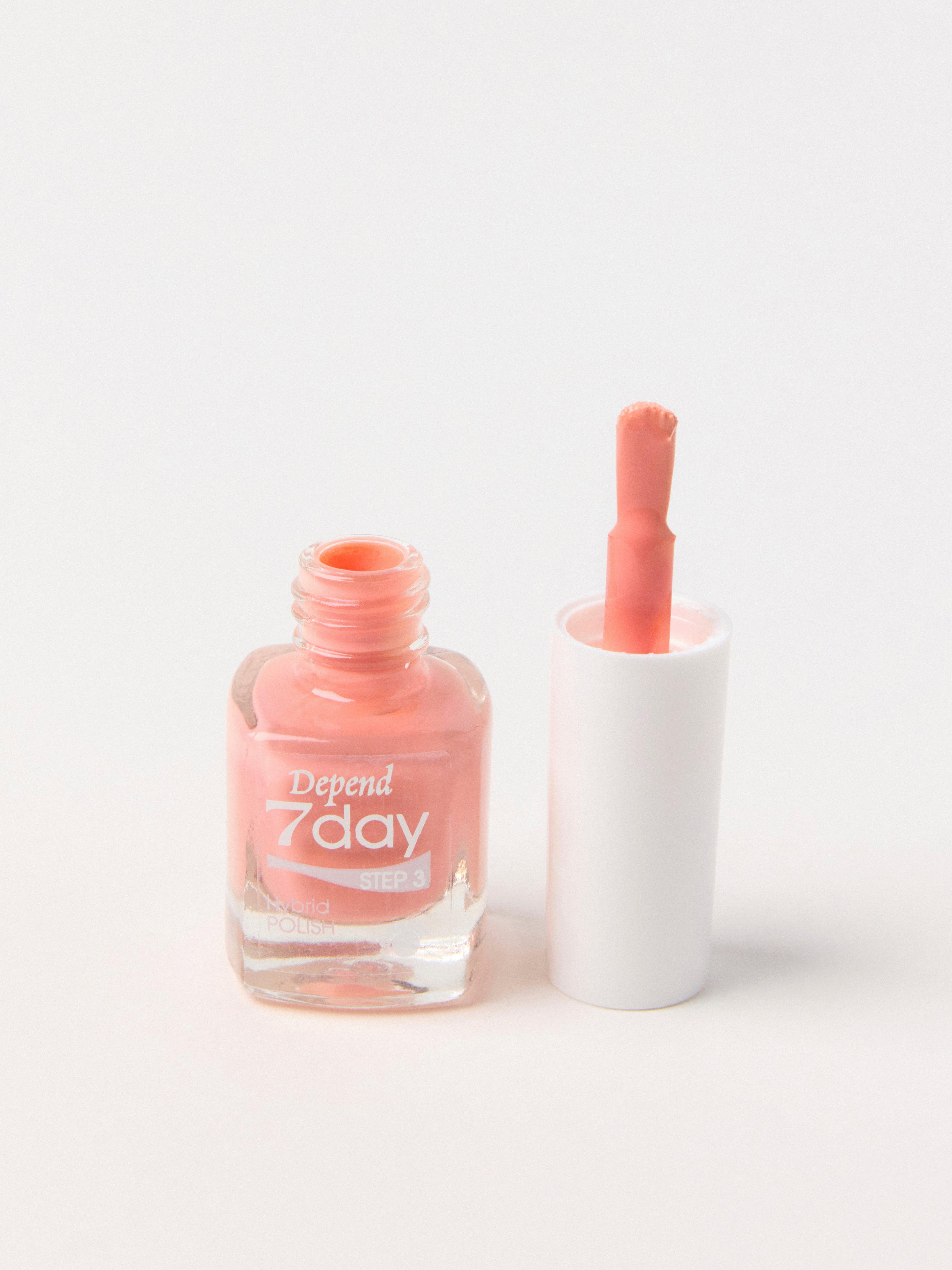 Nagellack - Kosmetik - Korall