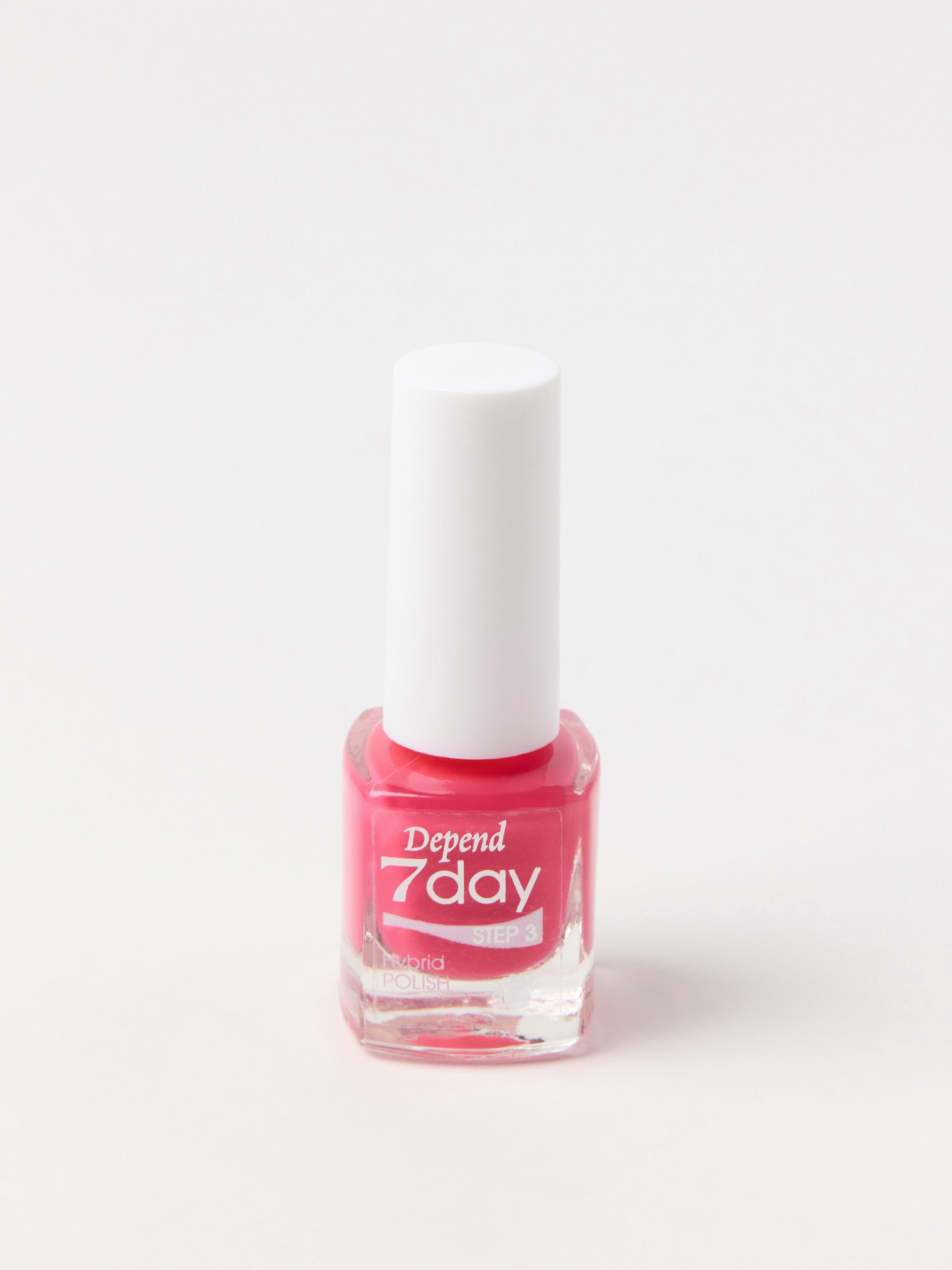 Nagellack - Kosmetik - Röd