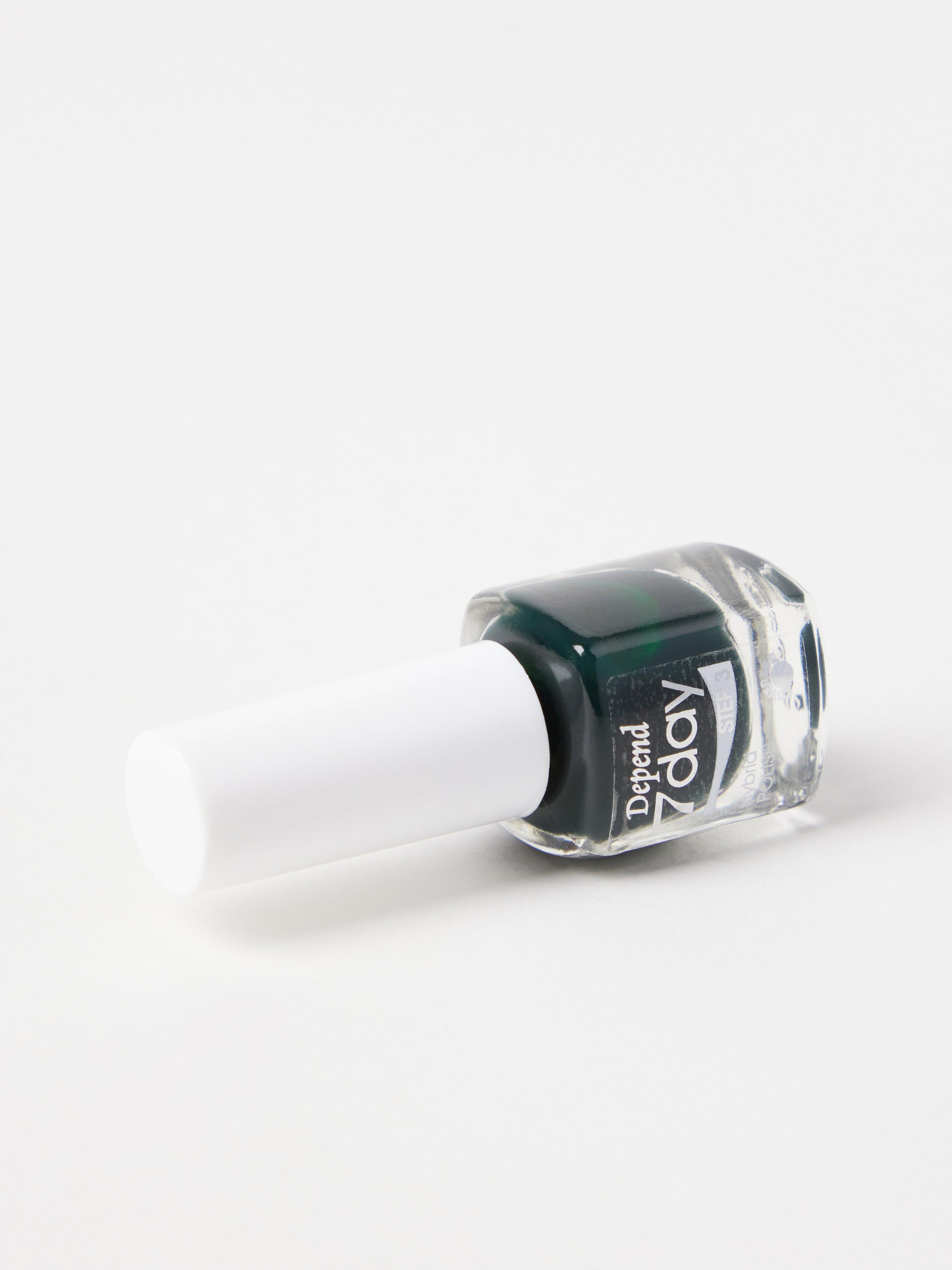 Nagellack - Kosmetik - Svart