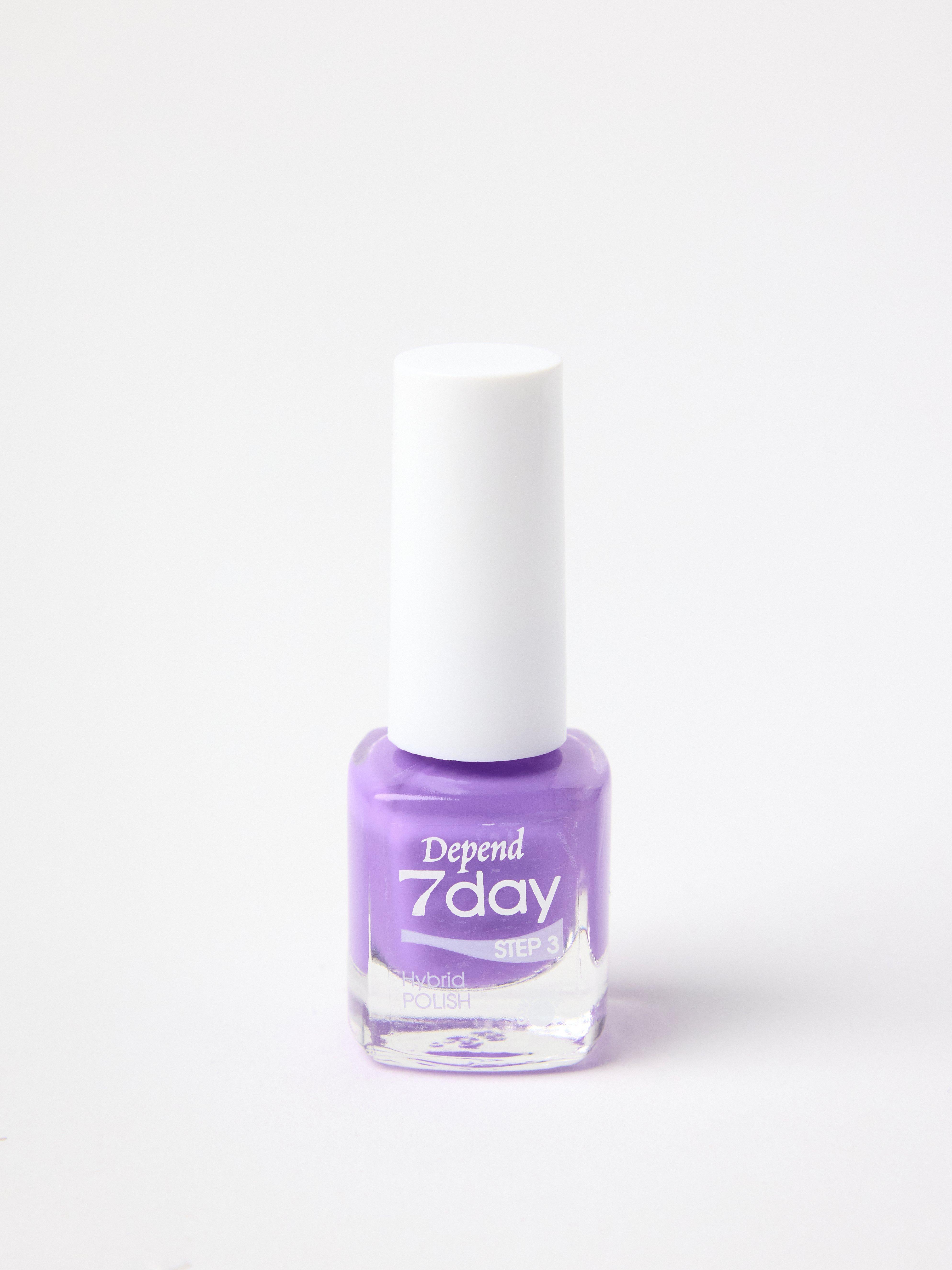 Nagellack - Kosmetik - Lila