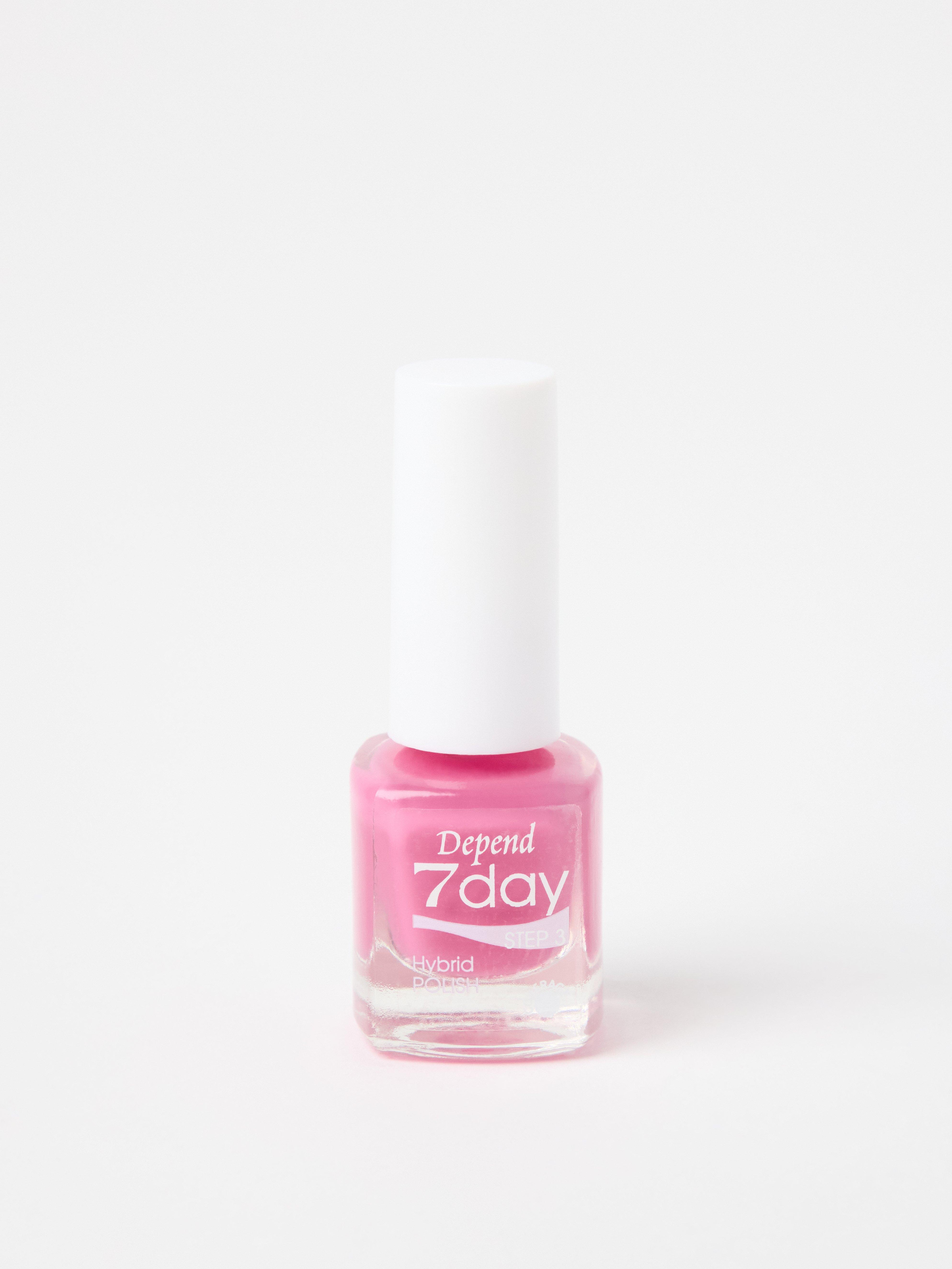 Nagellack - Kosmetik - Brun