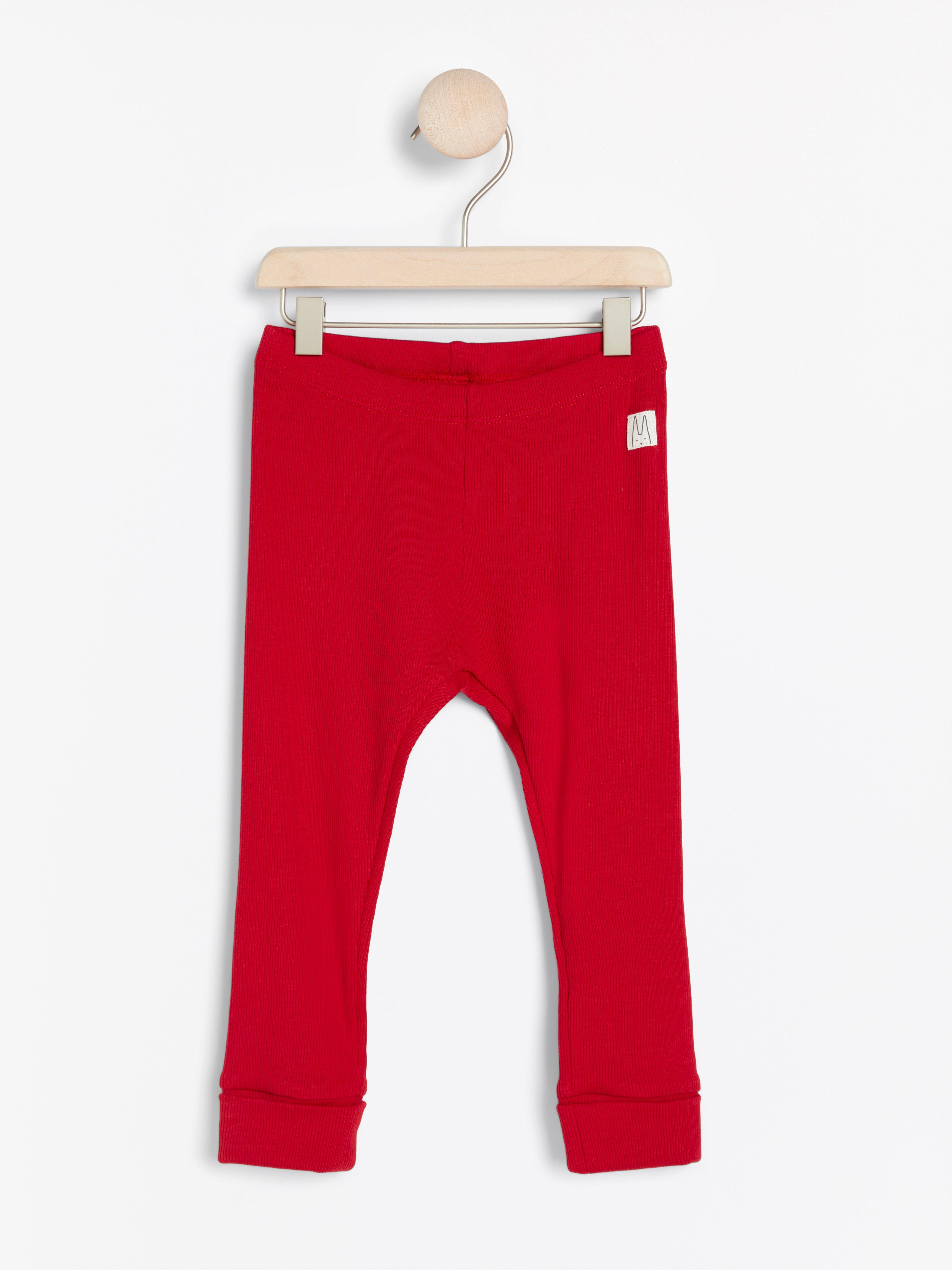 Ribbestrikket leggings