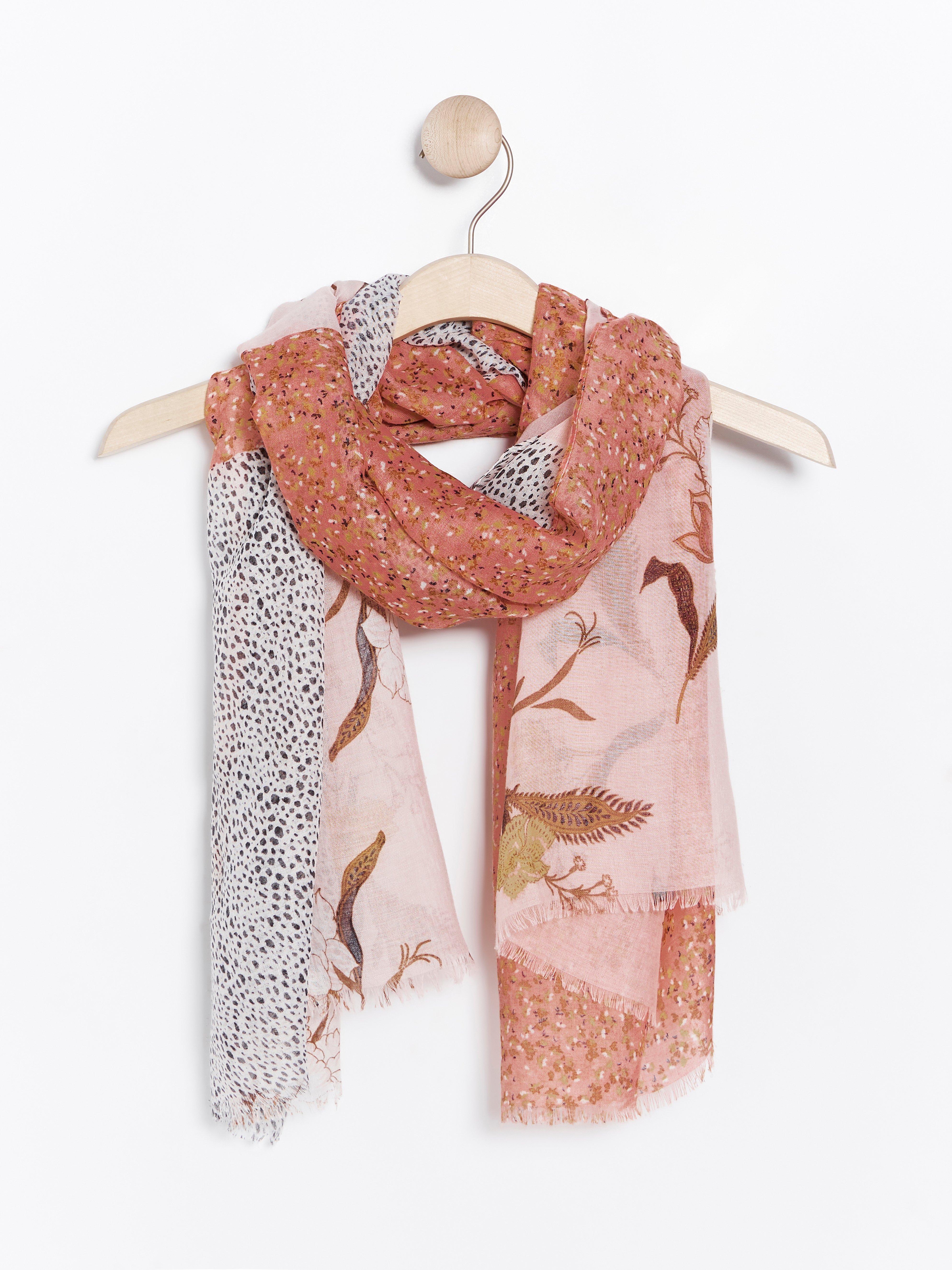 Scarf - Womens Wear - Pink