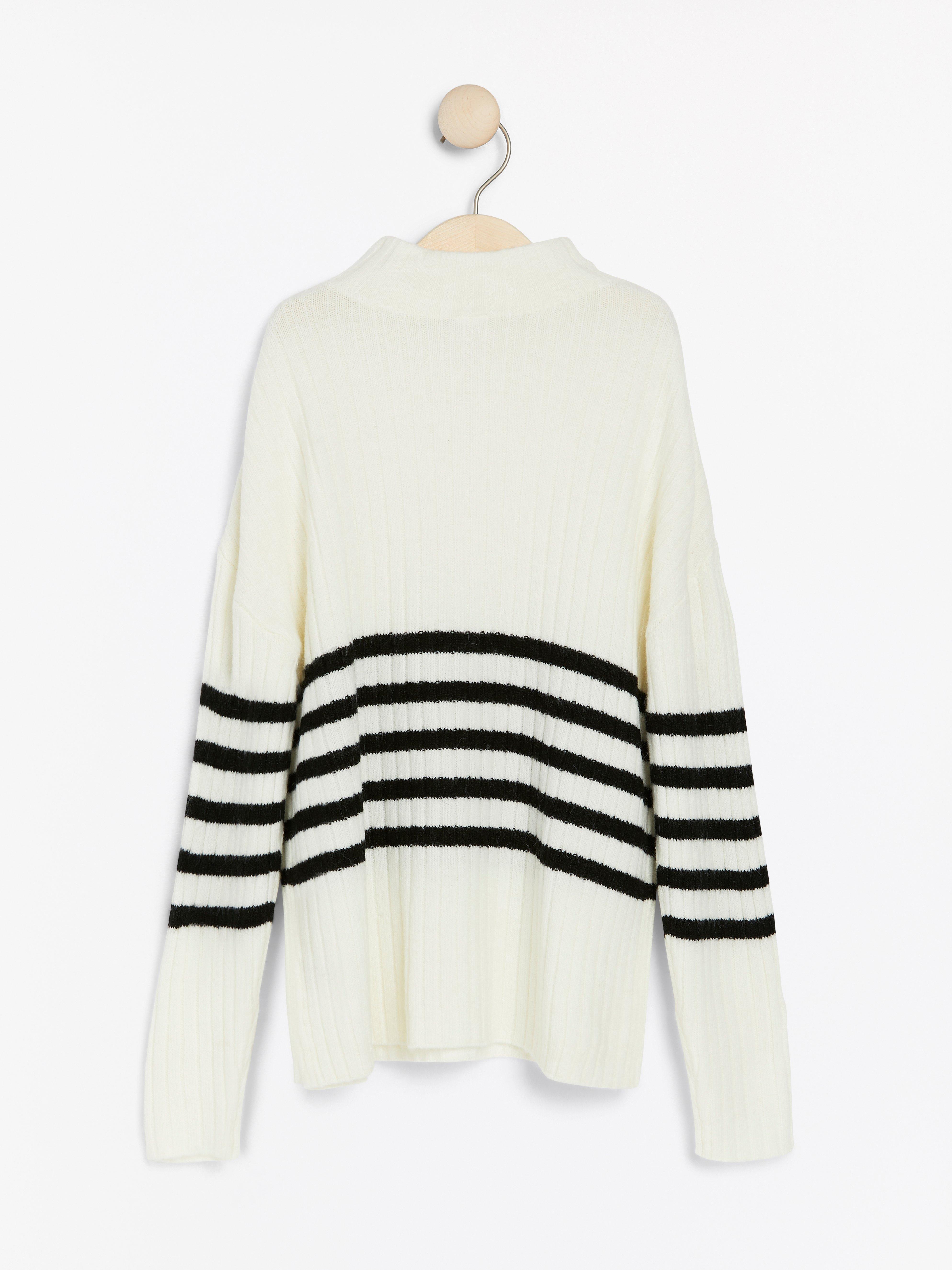 Turtle Neck Sweater - Kids Wear - White
