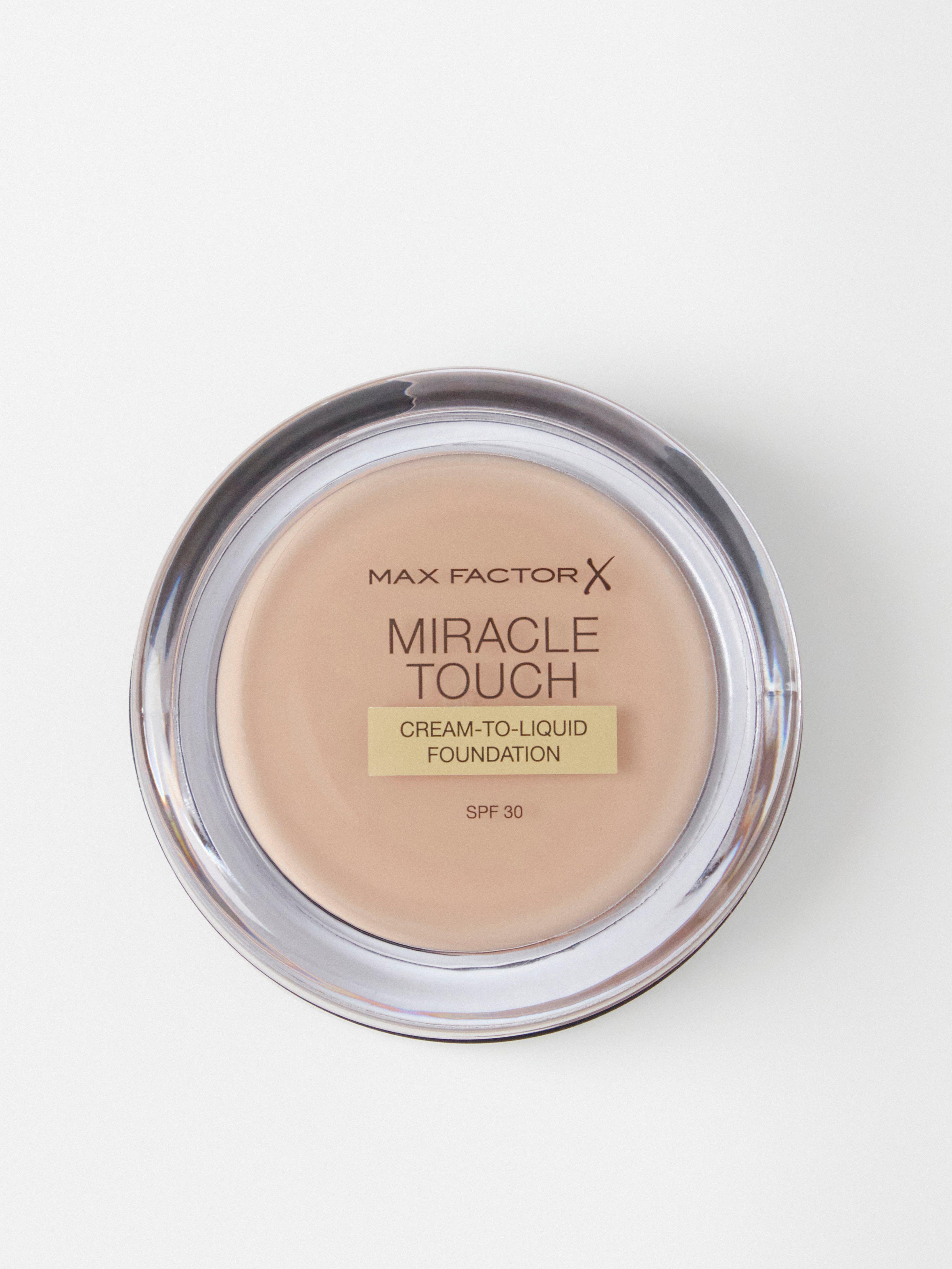 Foundation - Kosmetikk - Beige