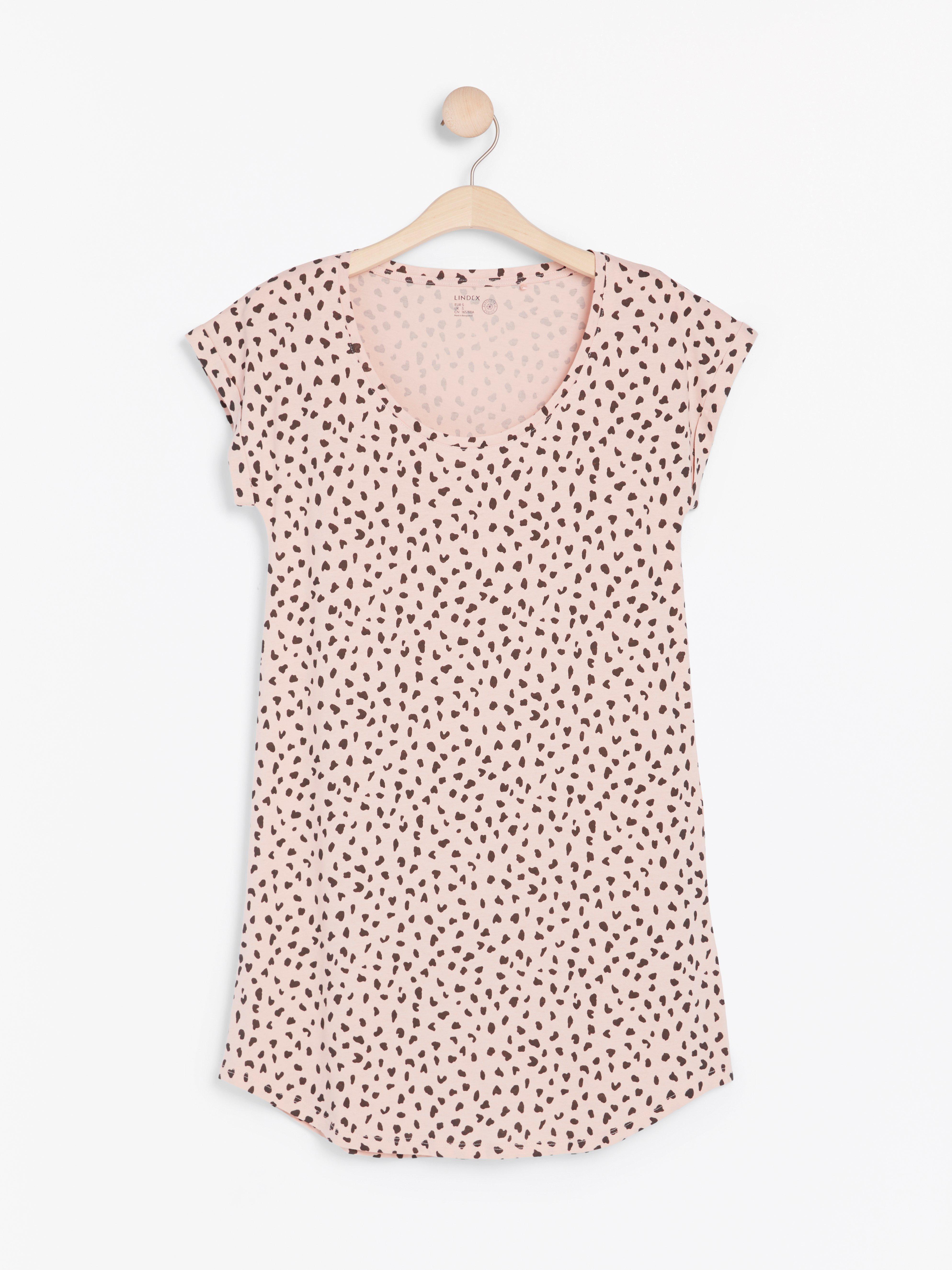 Patterned pink night dress